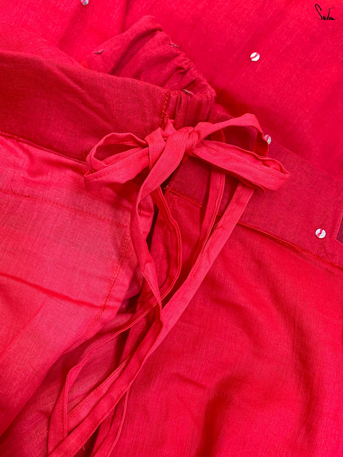 Strawberry or raspberry? - FS - RTW