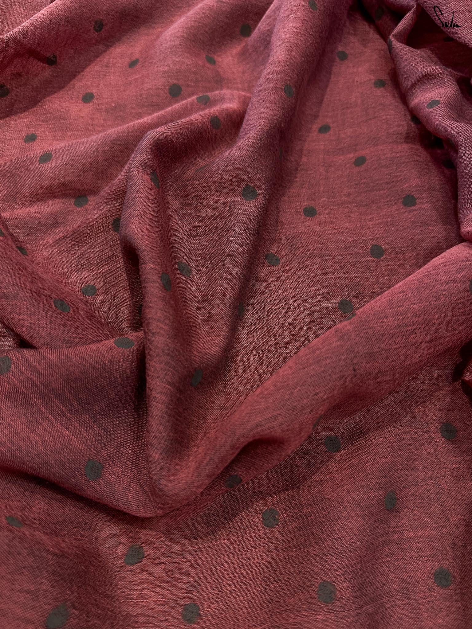 Gulnaar Dots