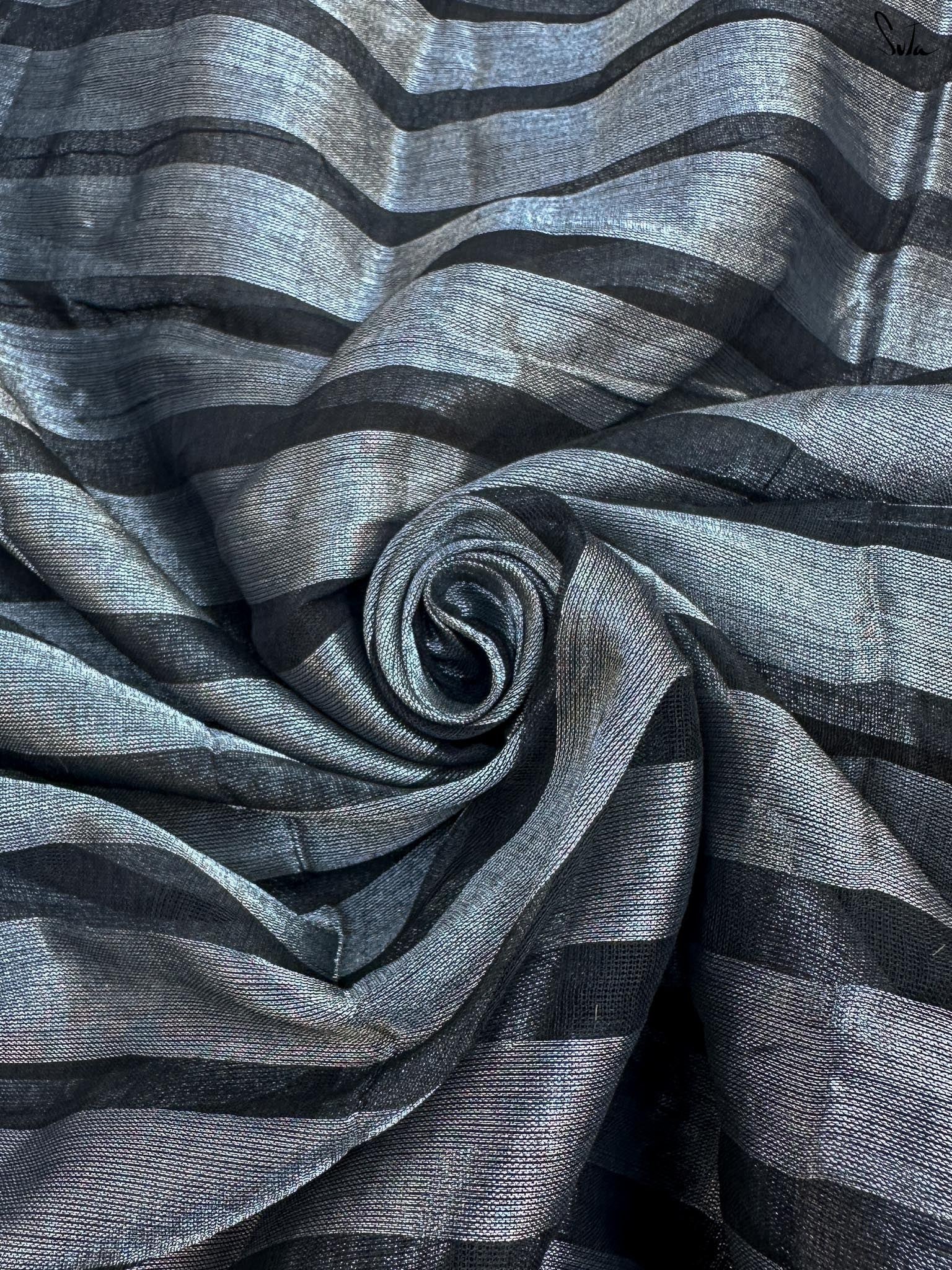 Aabha Noir Silver