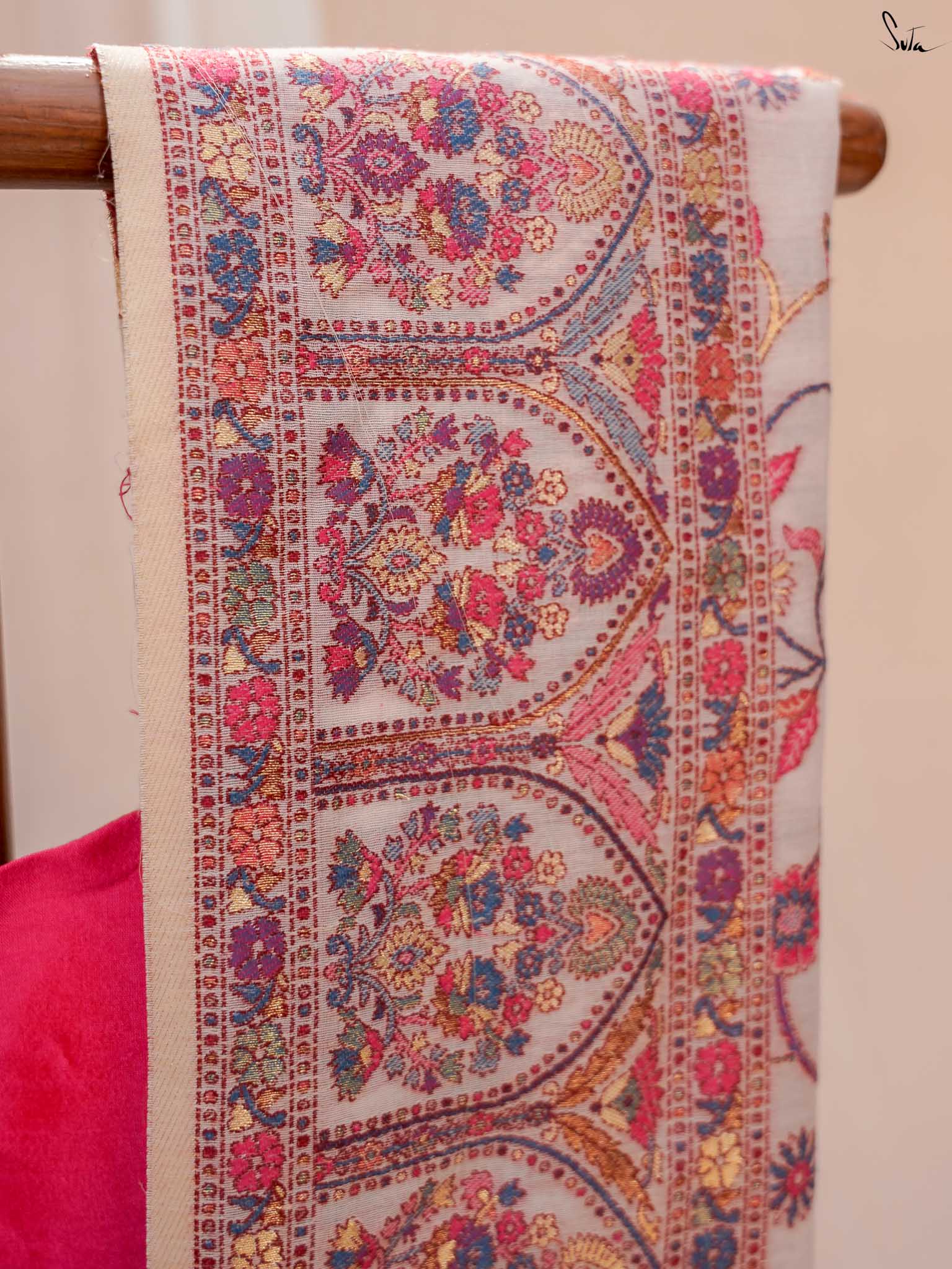 Chinar Pashm Multicolour Woolen Saree