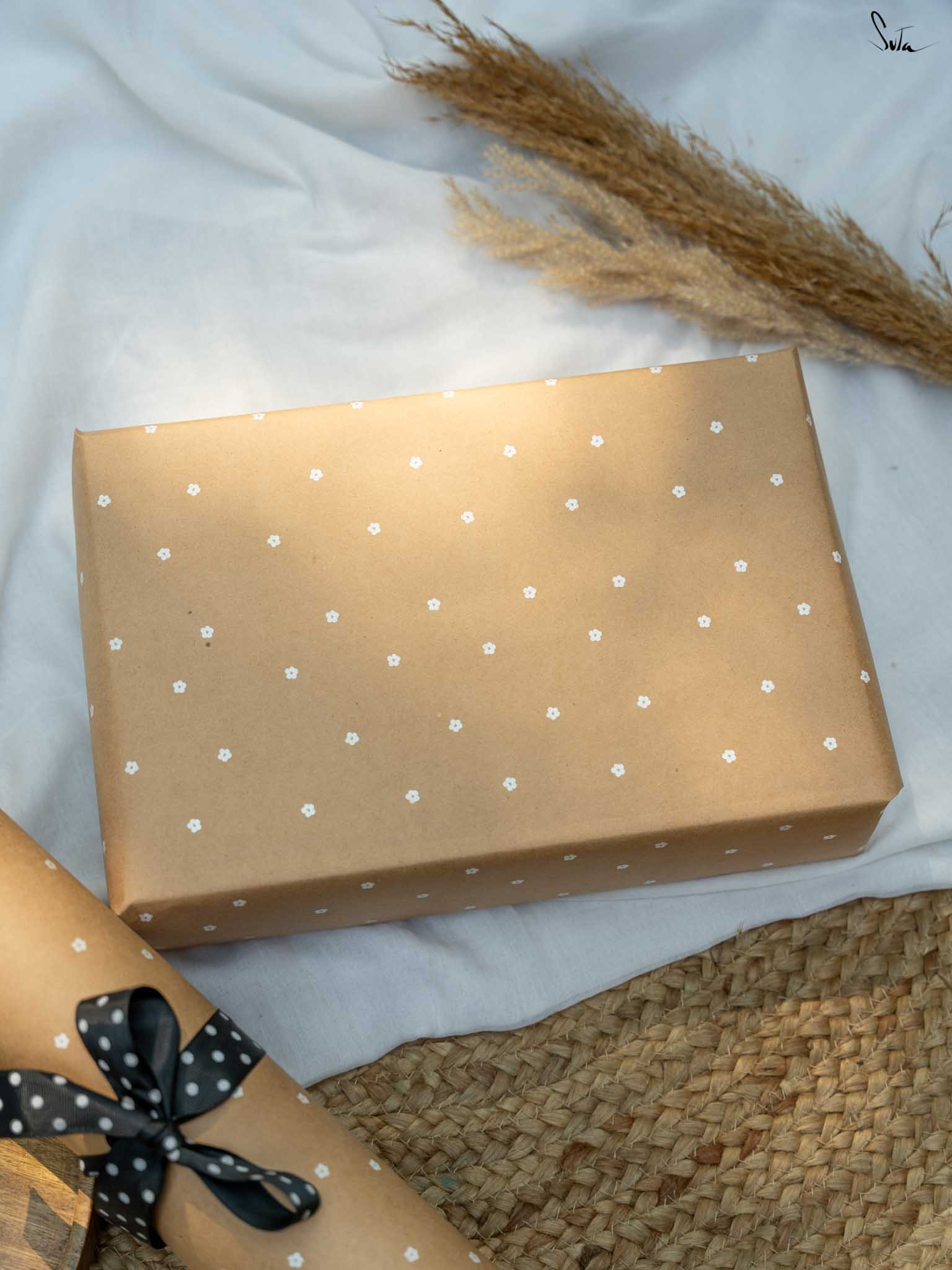 Polka Gift Wrap