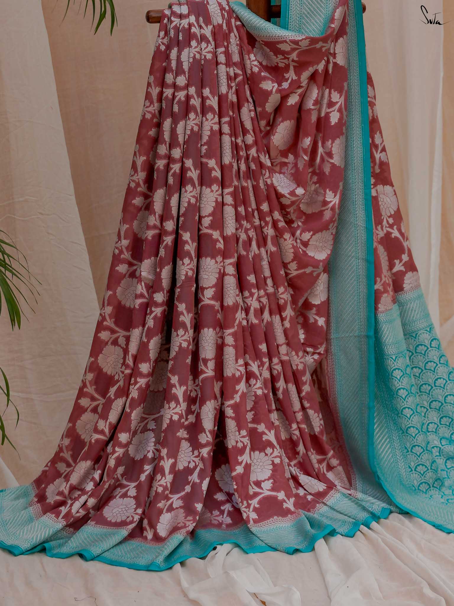 Badass Bimala Pink Banarasi Saree