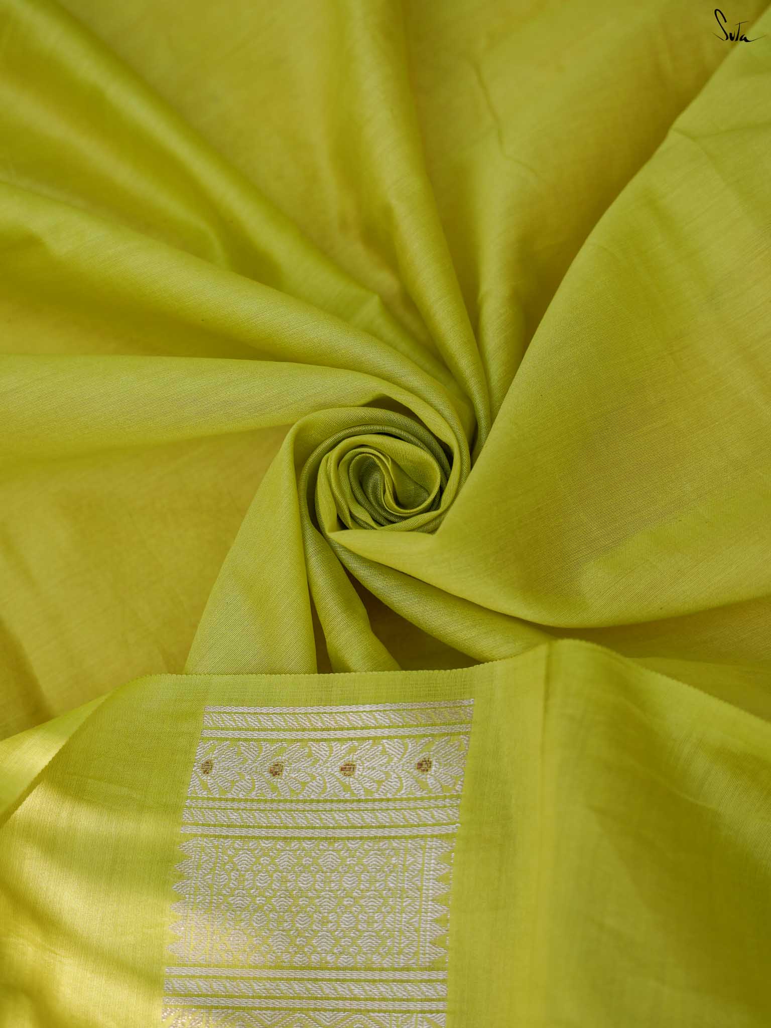 Swarangi Green Banarasi Saree