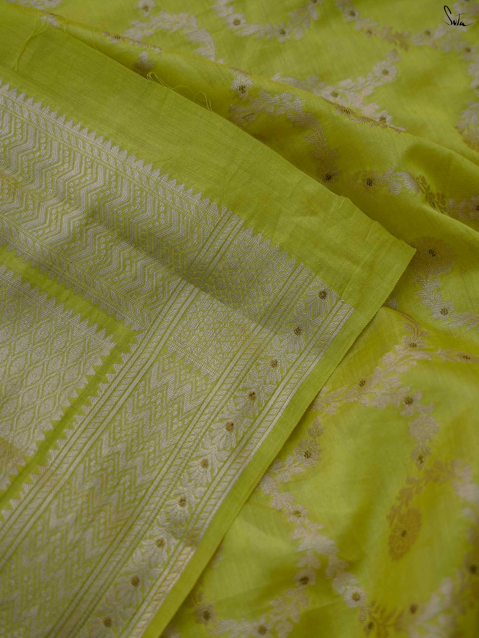 Swarangi Green Banarasi Saree