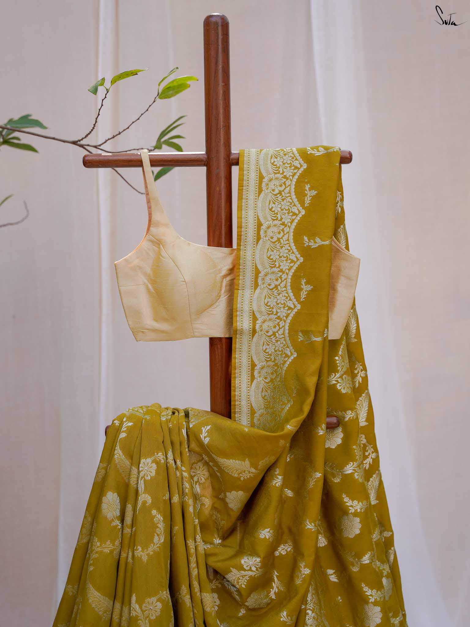 Rakkashi Olive Banarasi Saree