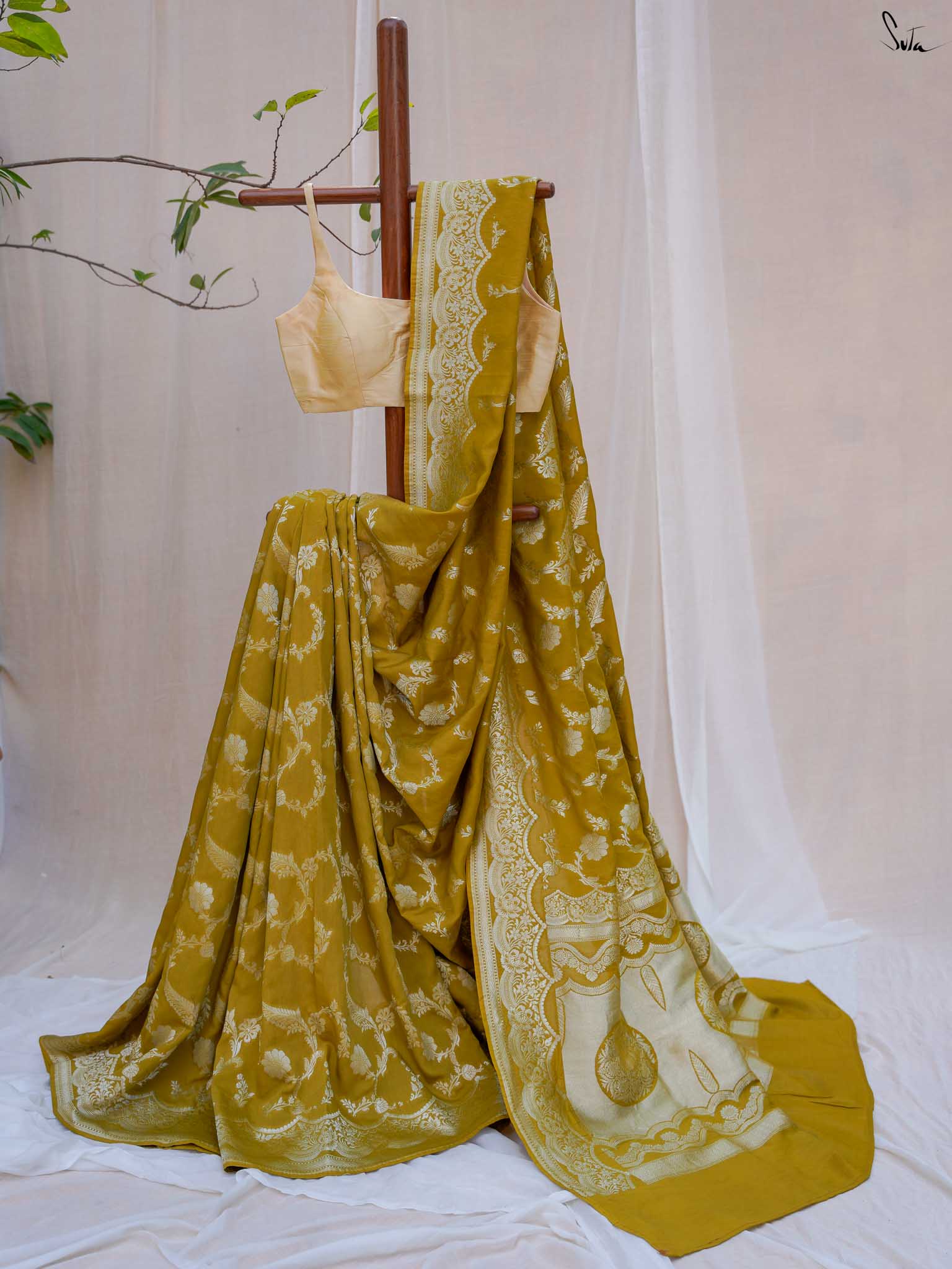 Rakkashi Olive Banarasi Saree