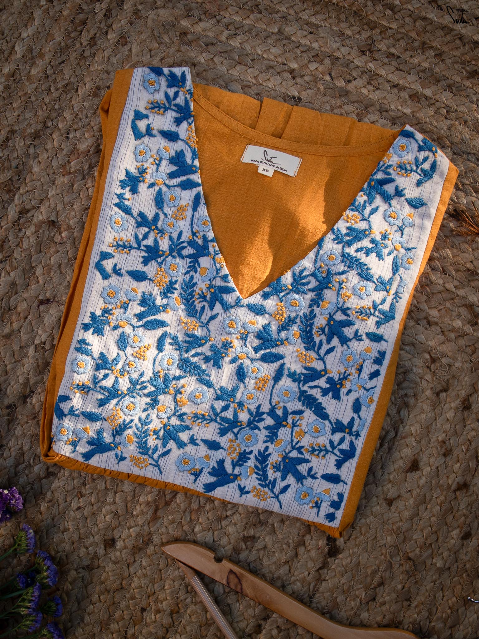 Alochuri (Dress)