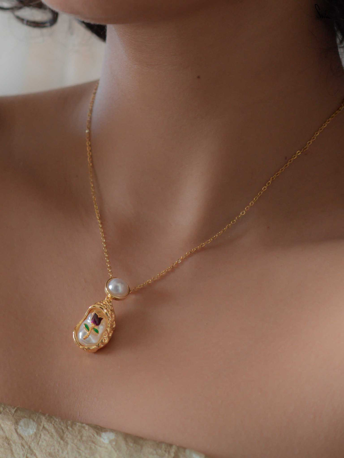 Rose My Heart (Neckpiece)