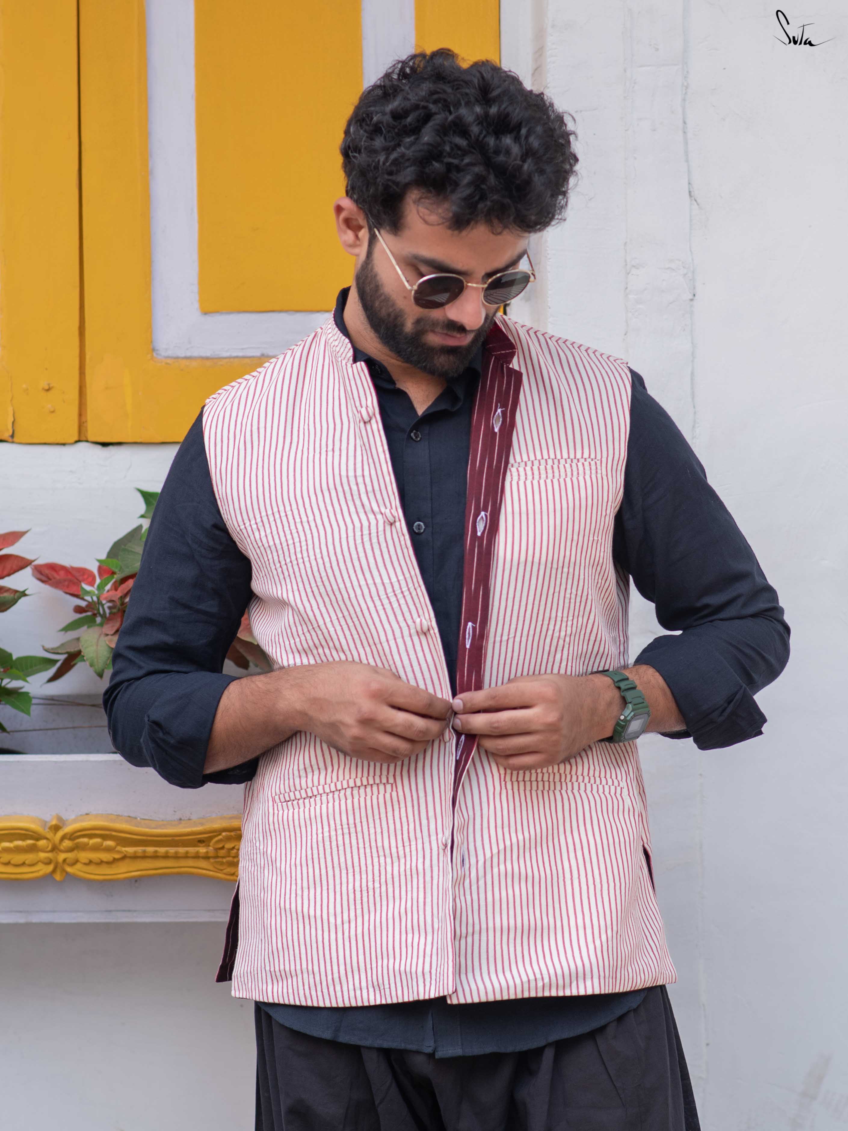 Do Minute (Reversible Nehru Jacket)