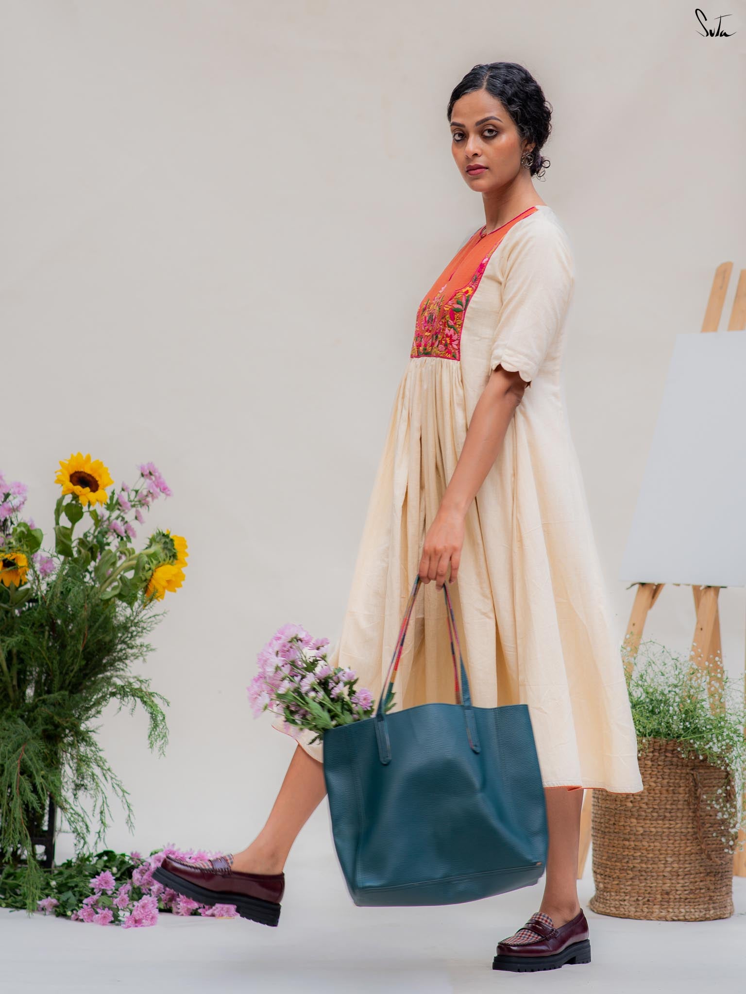 Sutokotha (Dress)