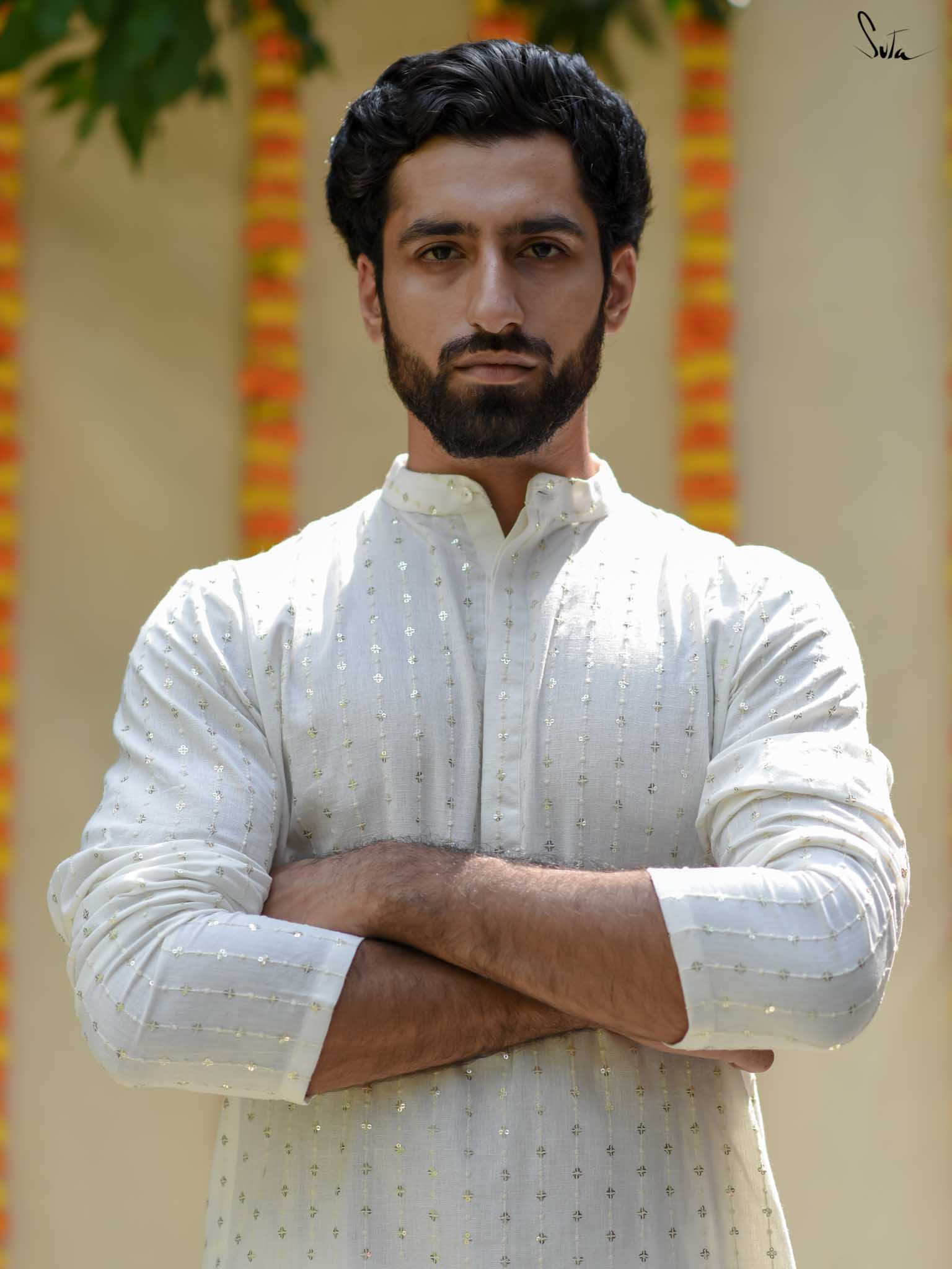 Safed Sa Man (Kurta)