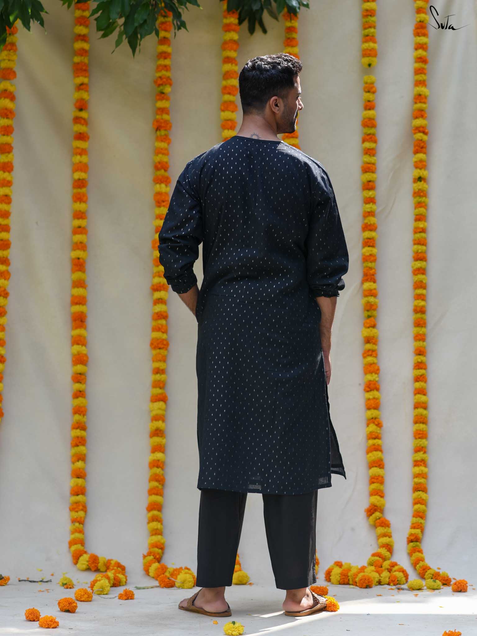 Kohl Bhari Raat (Kurta)