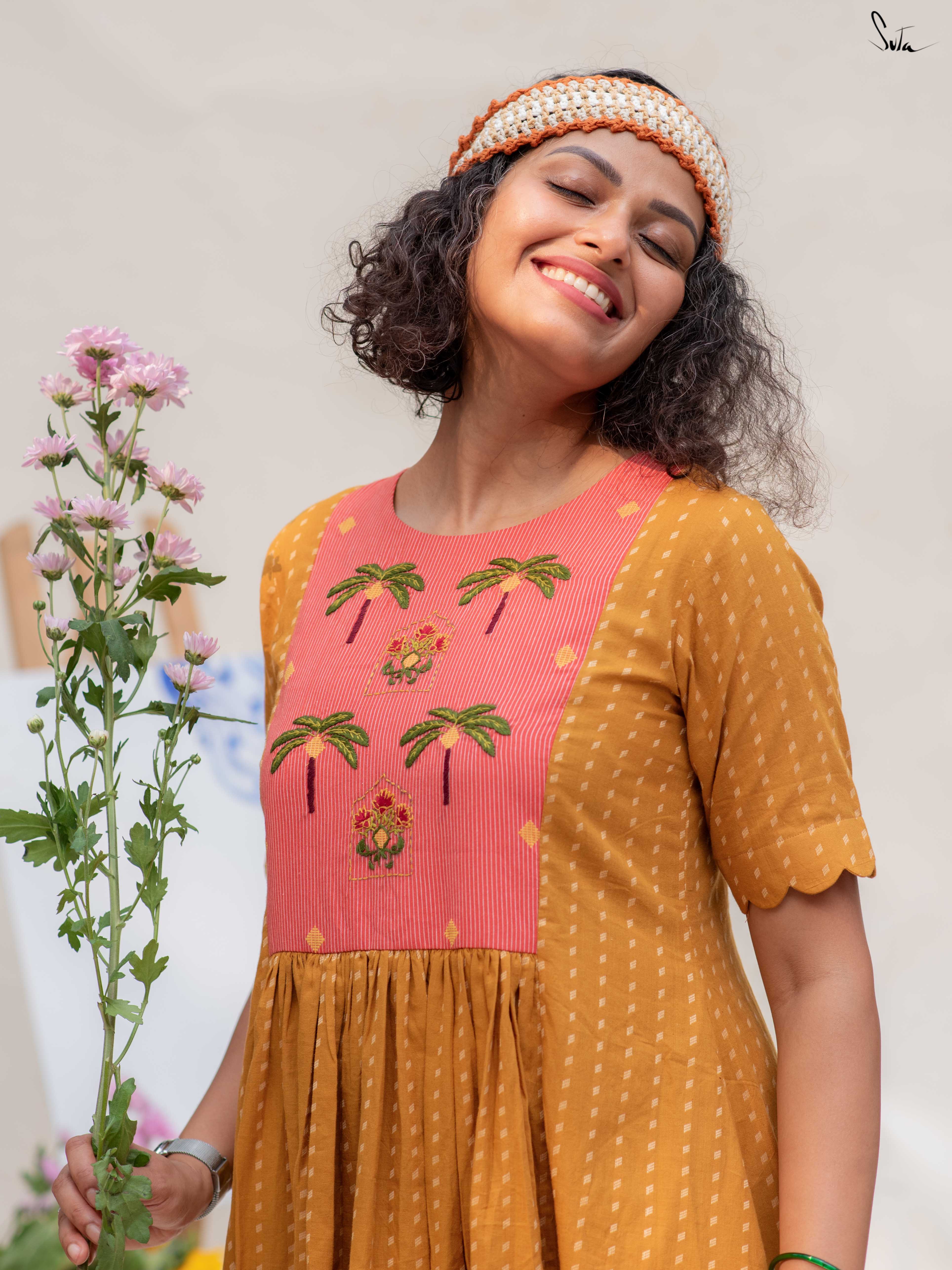 Ushno Pata (Dress)