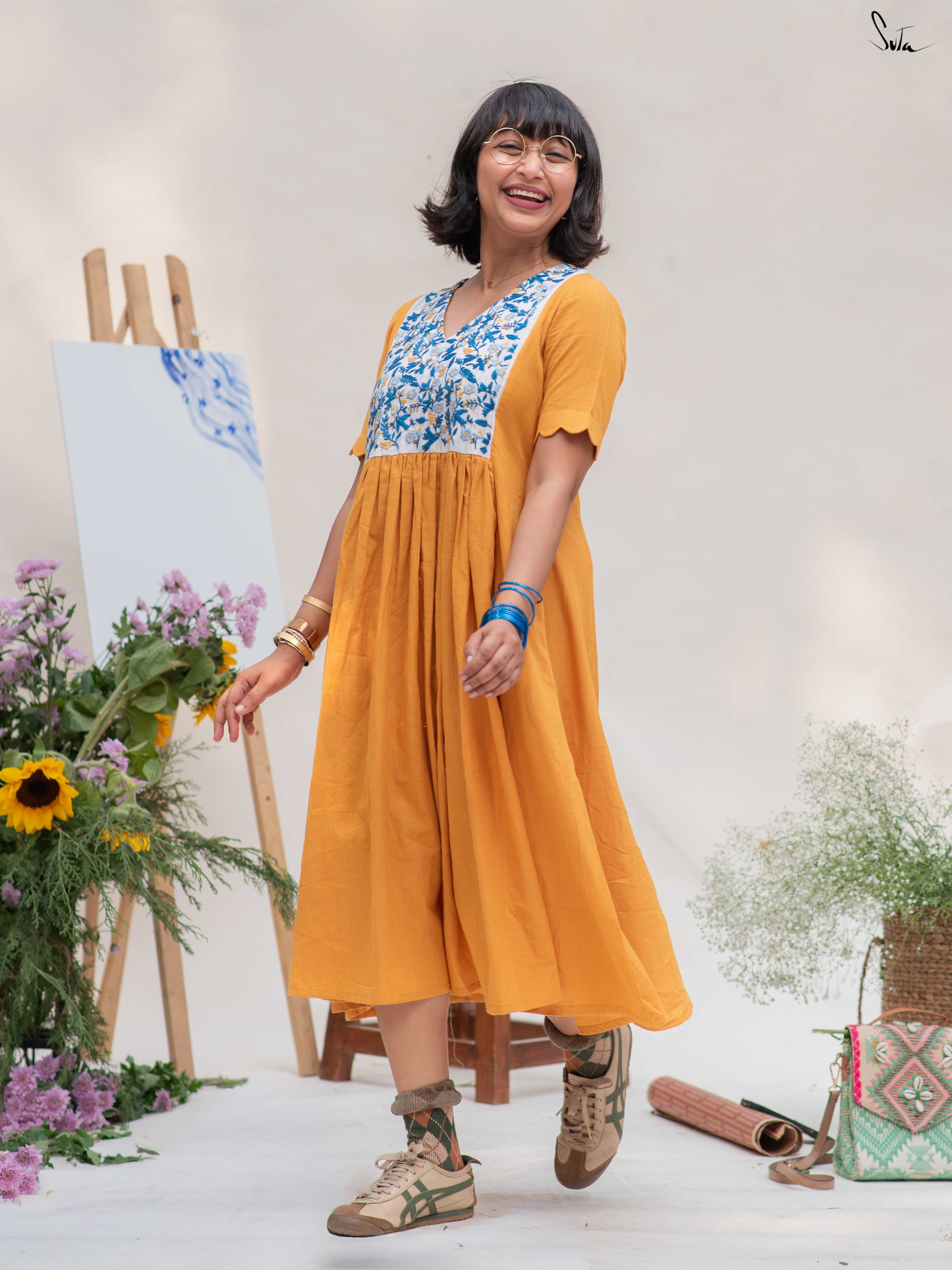 Alochuri (Dress)
