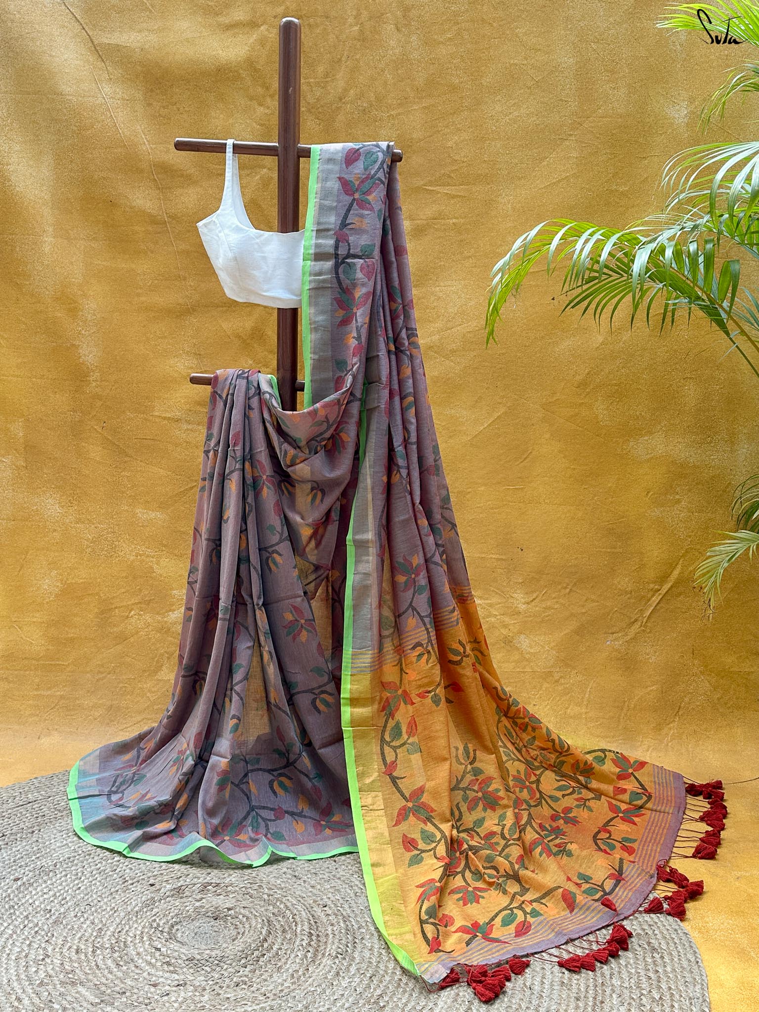 Dhundhli Chandni