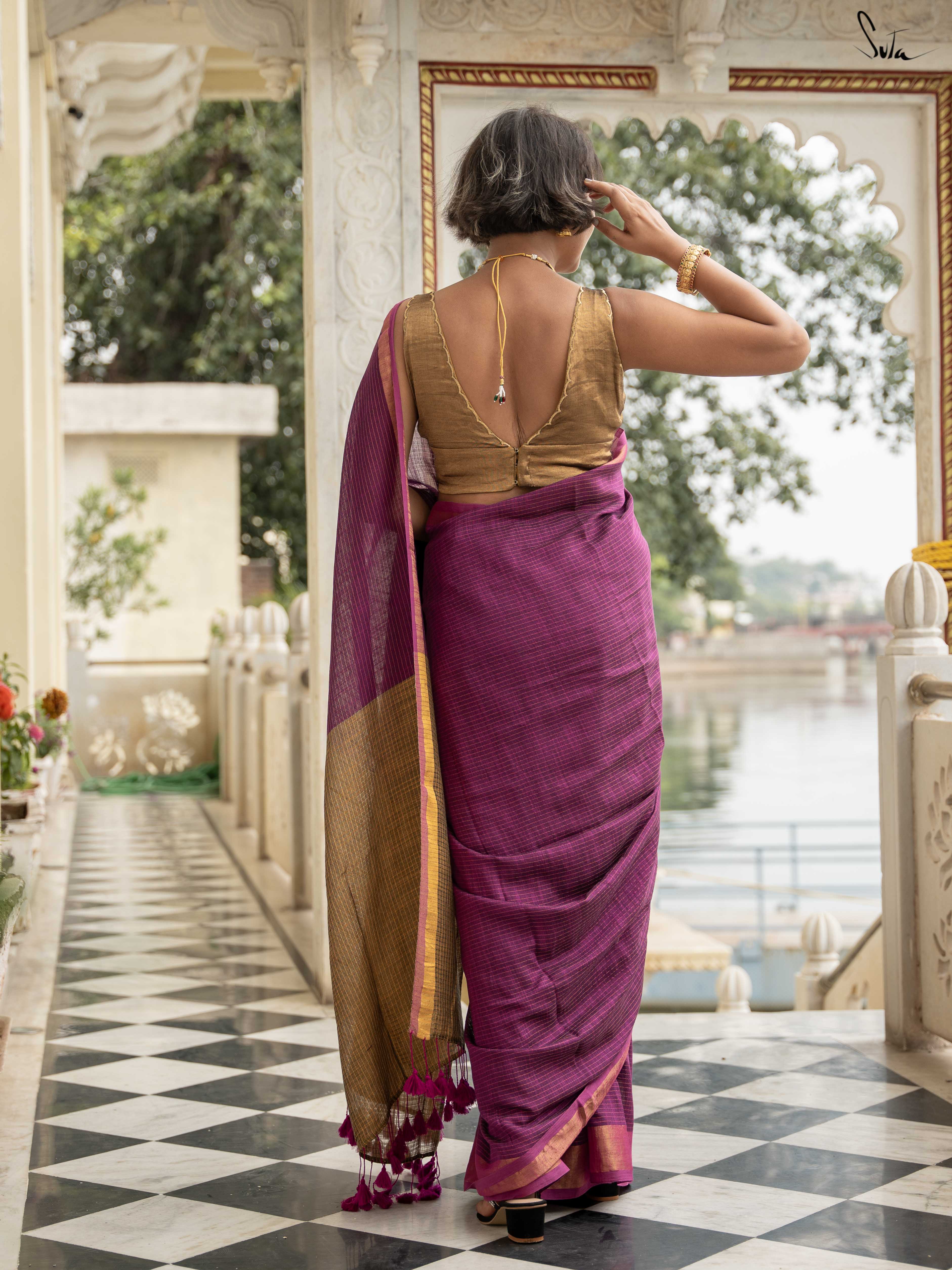 Dusky Dhoop