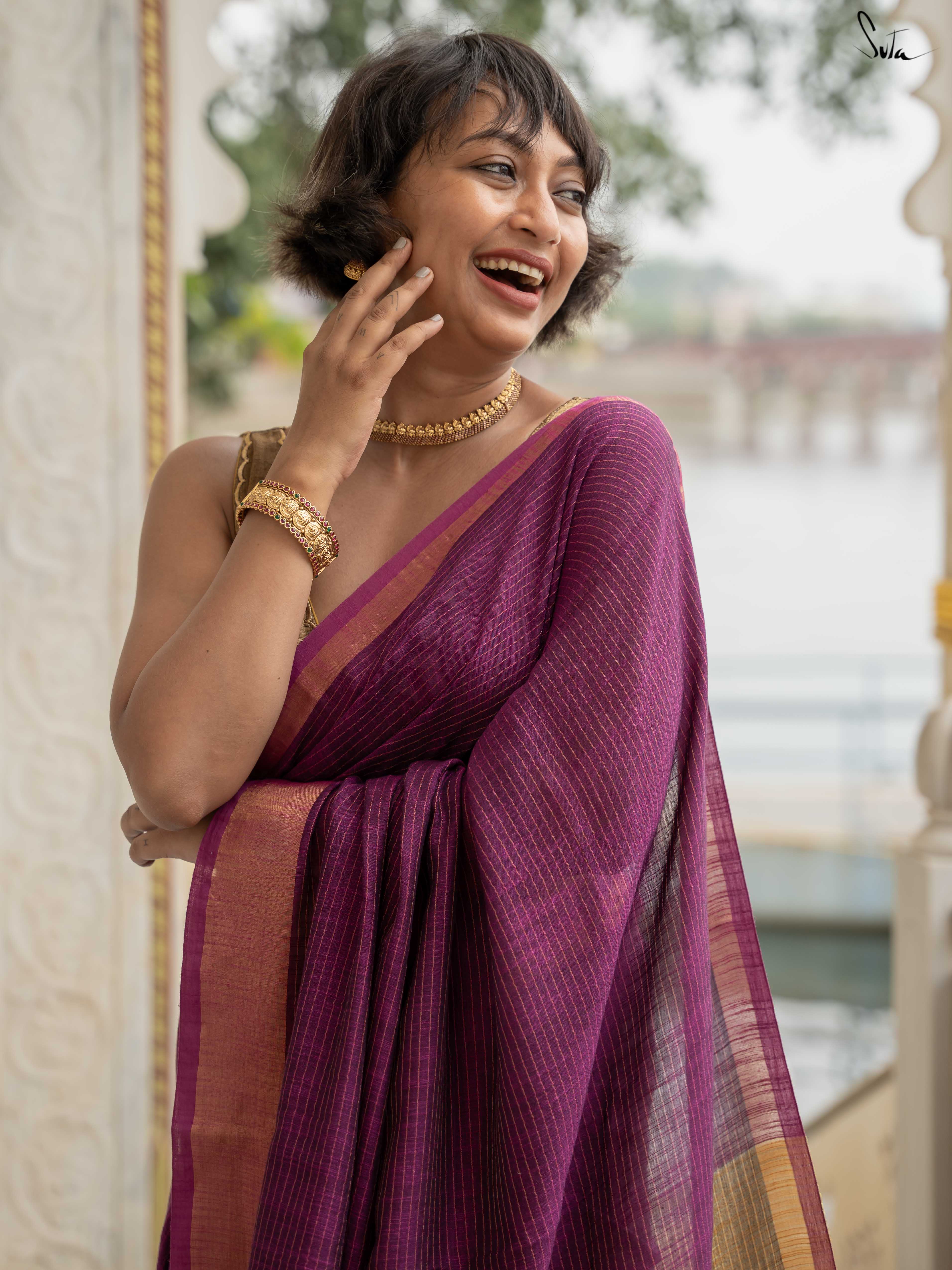 Dusky Dhoop