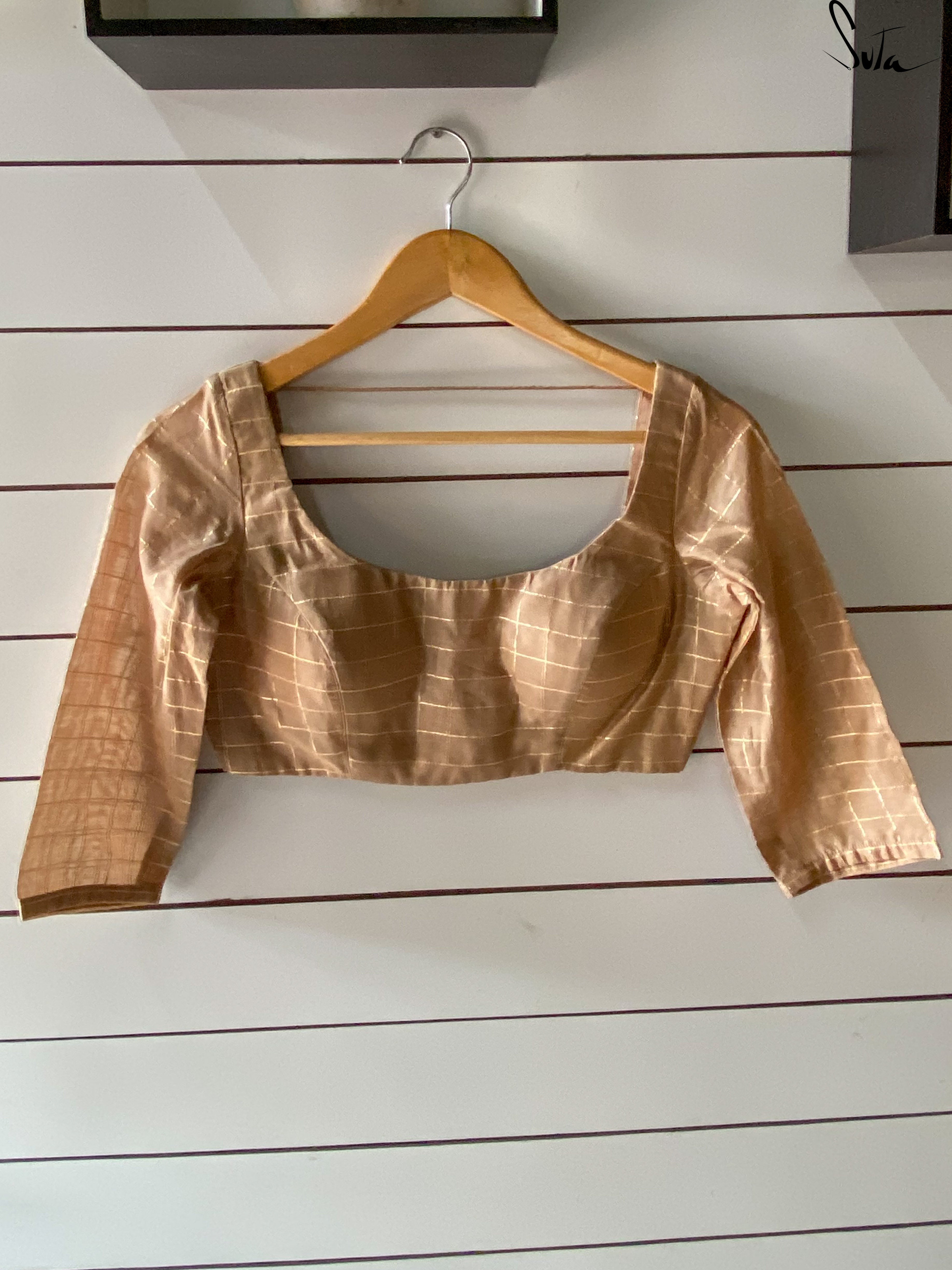 Gold Goyna