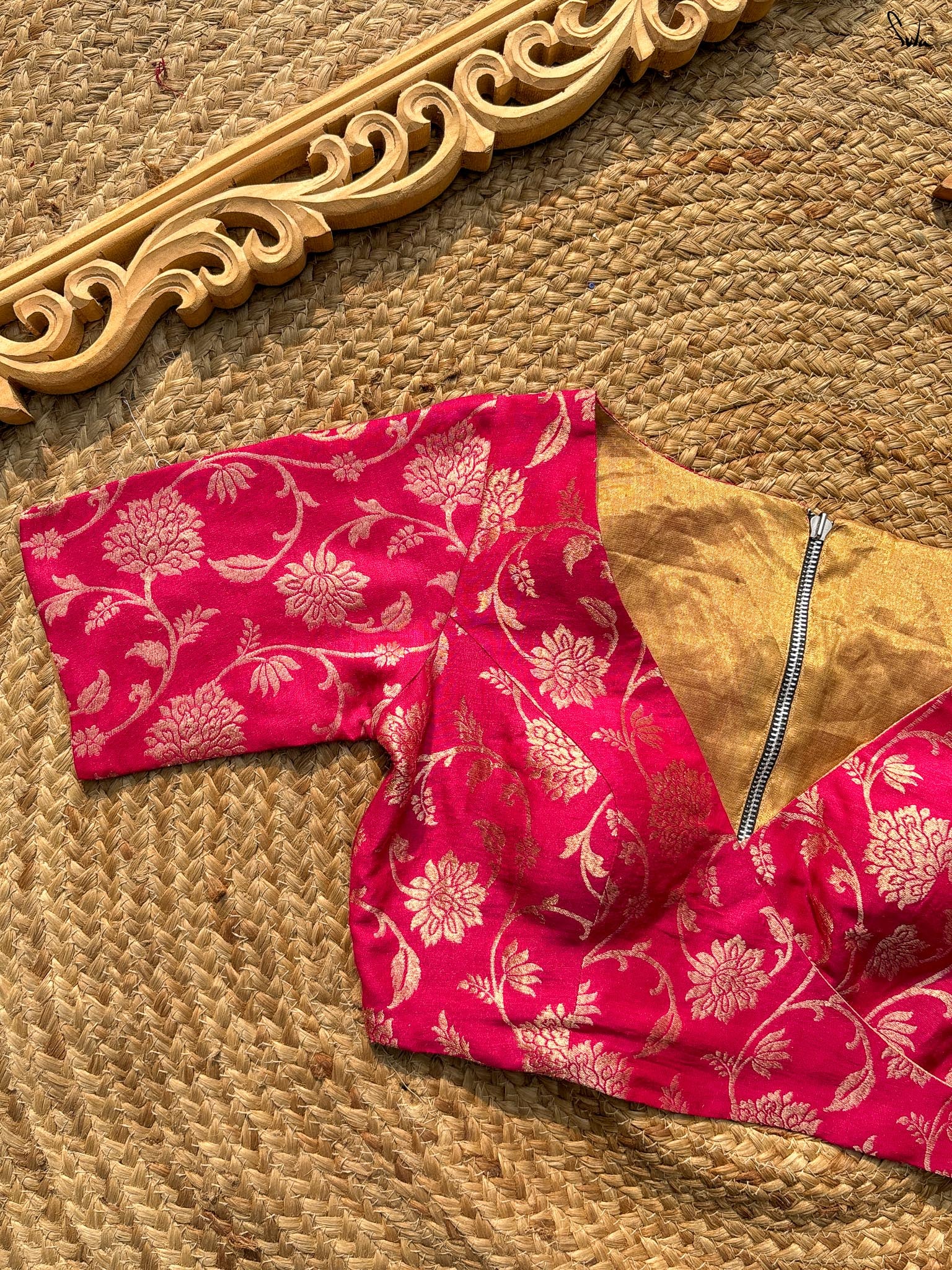 Petal & Gold