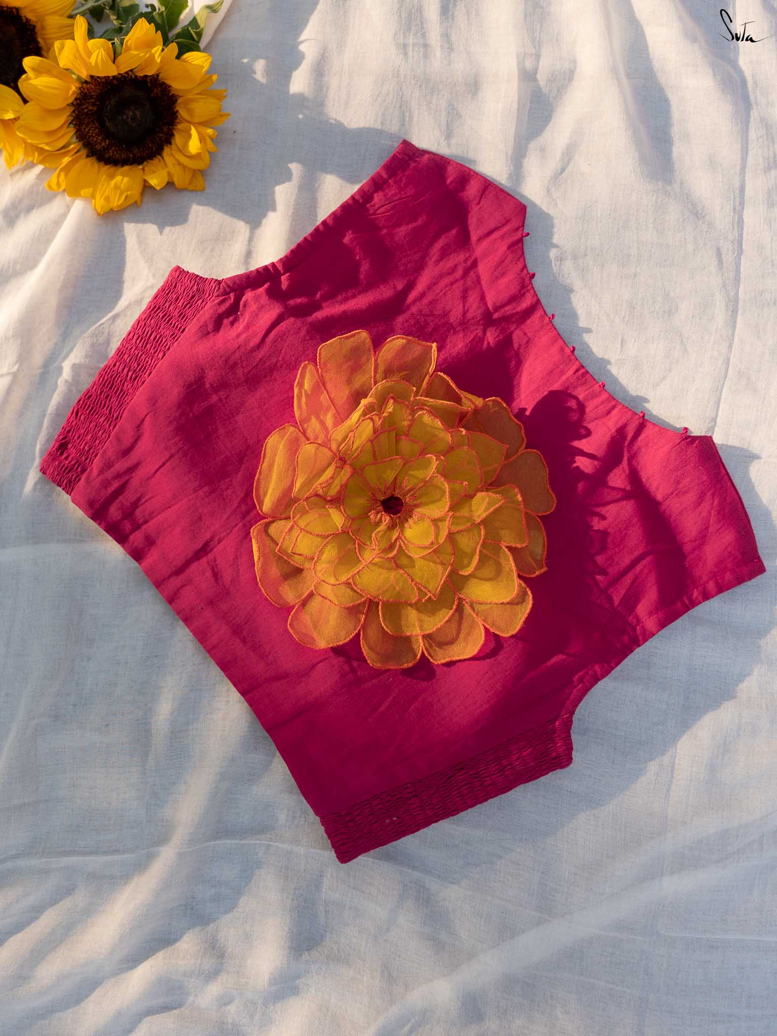 Gulabi Sa Basant