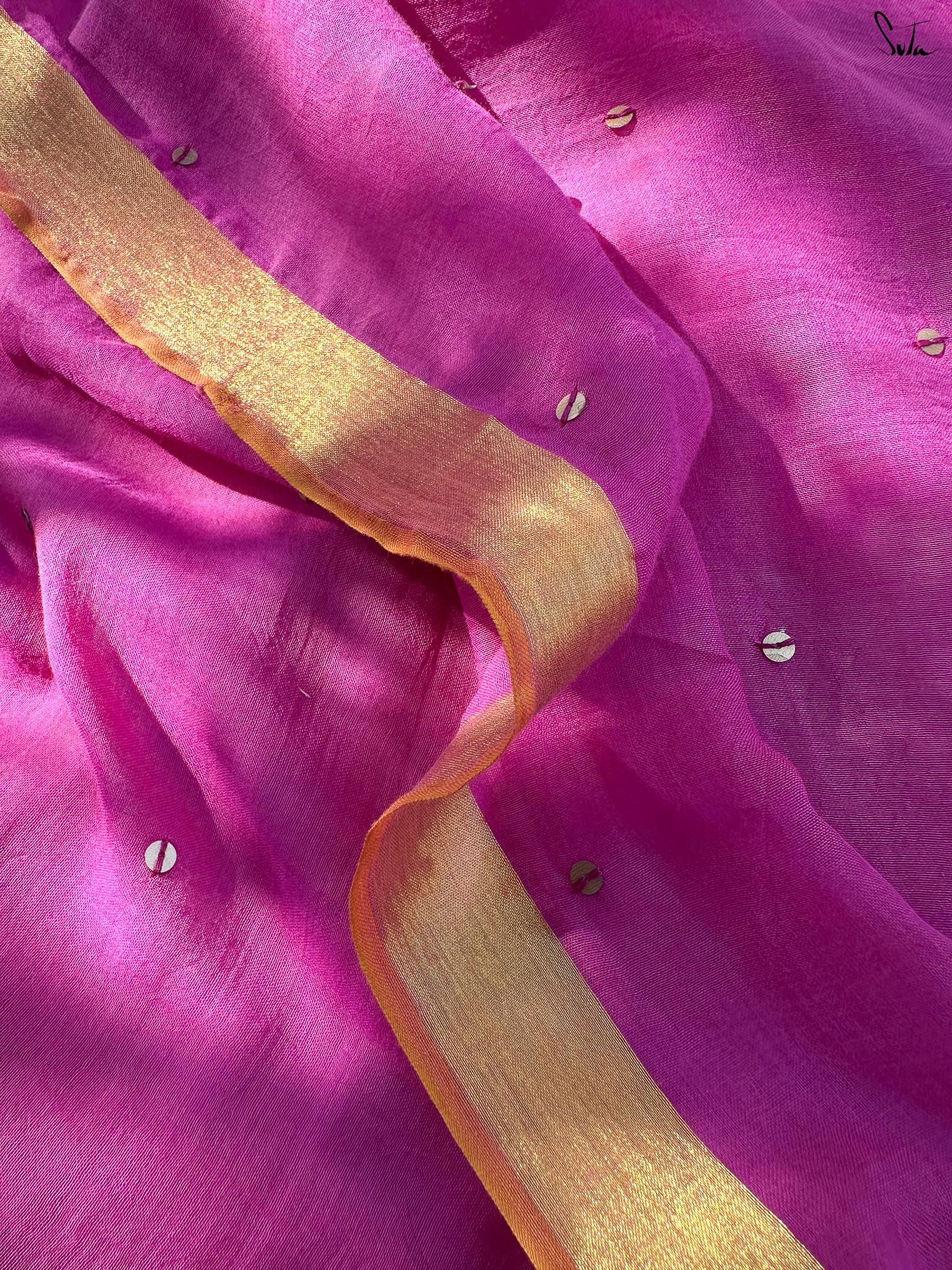 Gulabi Star