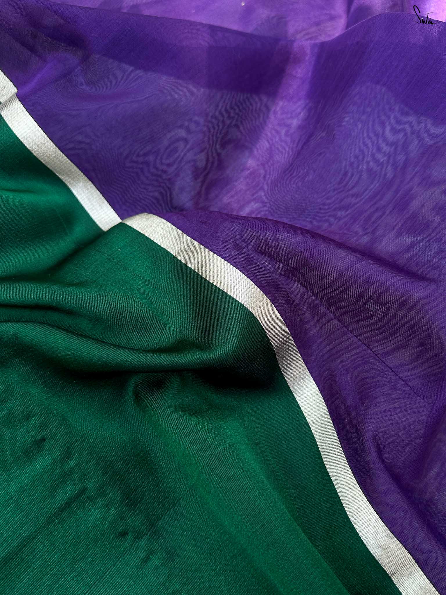 Courageous Chitrangada Purple Mashru Border Saree