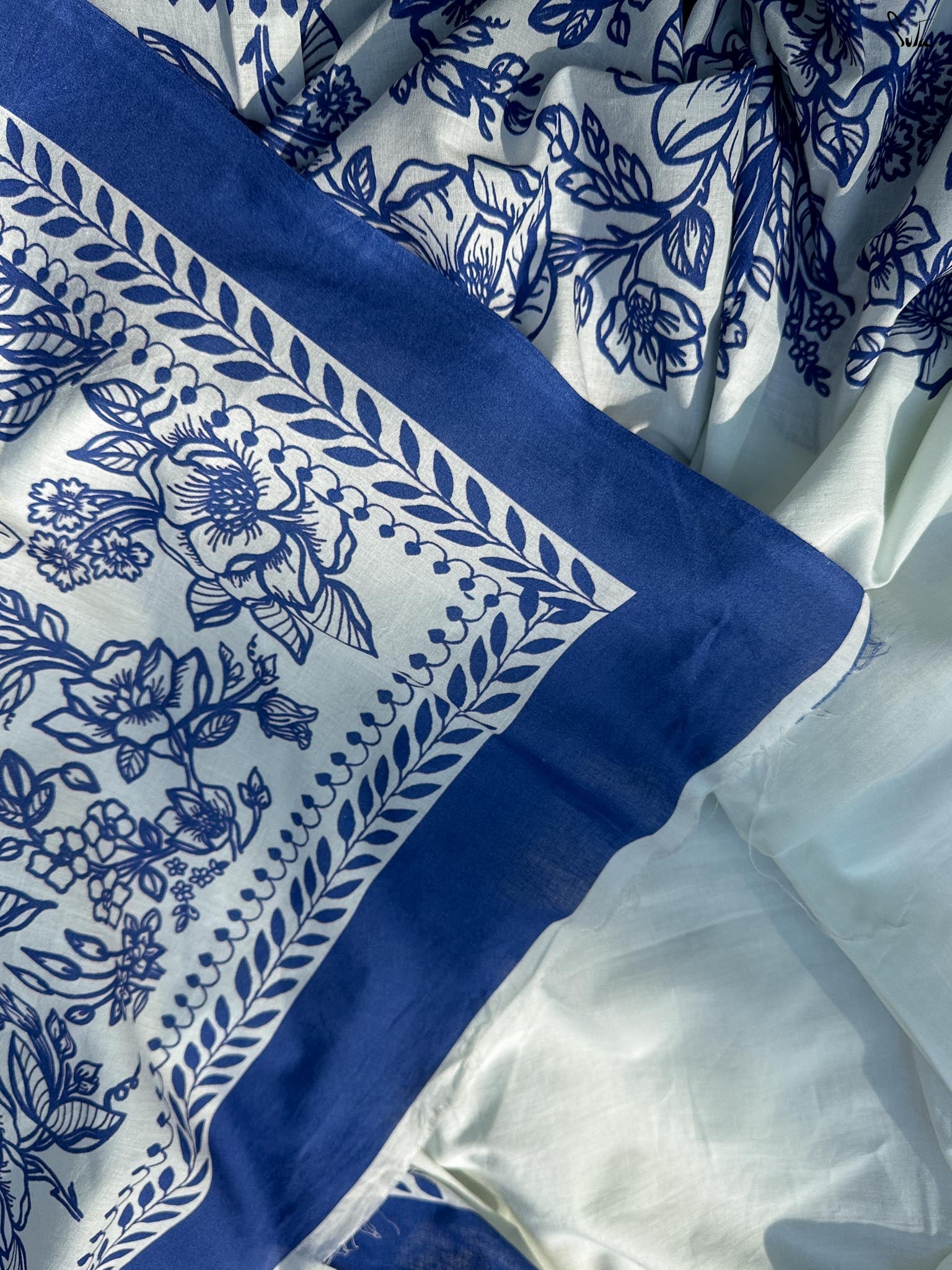 Ivory & Indigo Dream