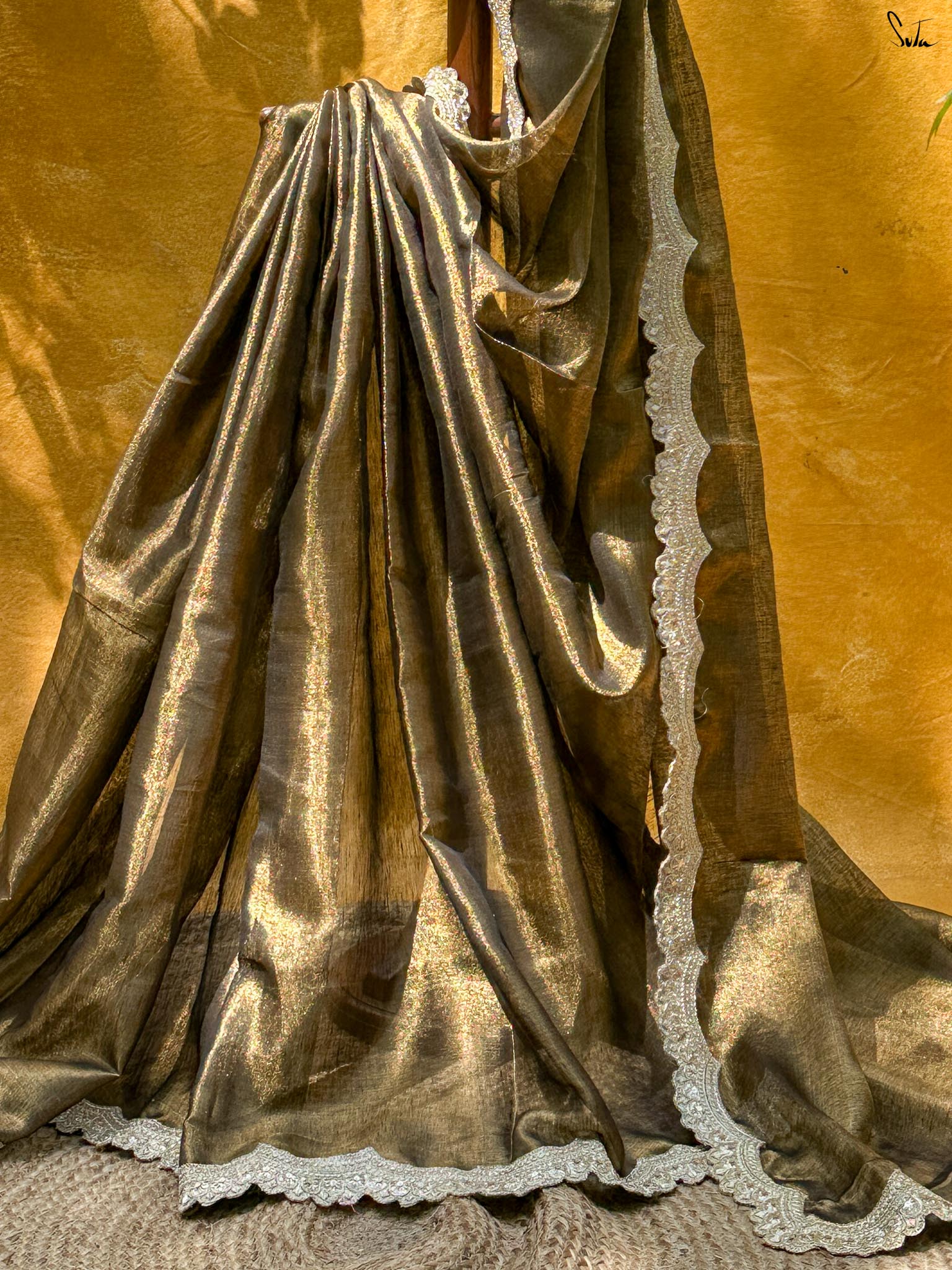 Kaali Chandni Gold