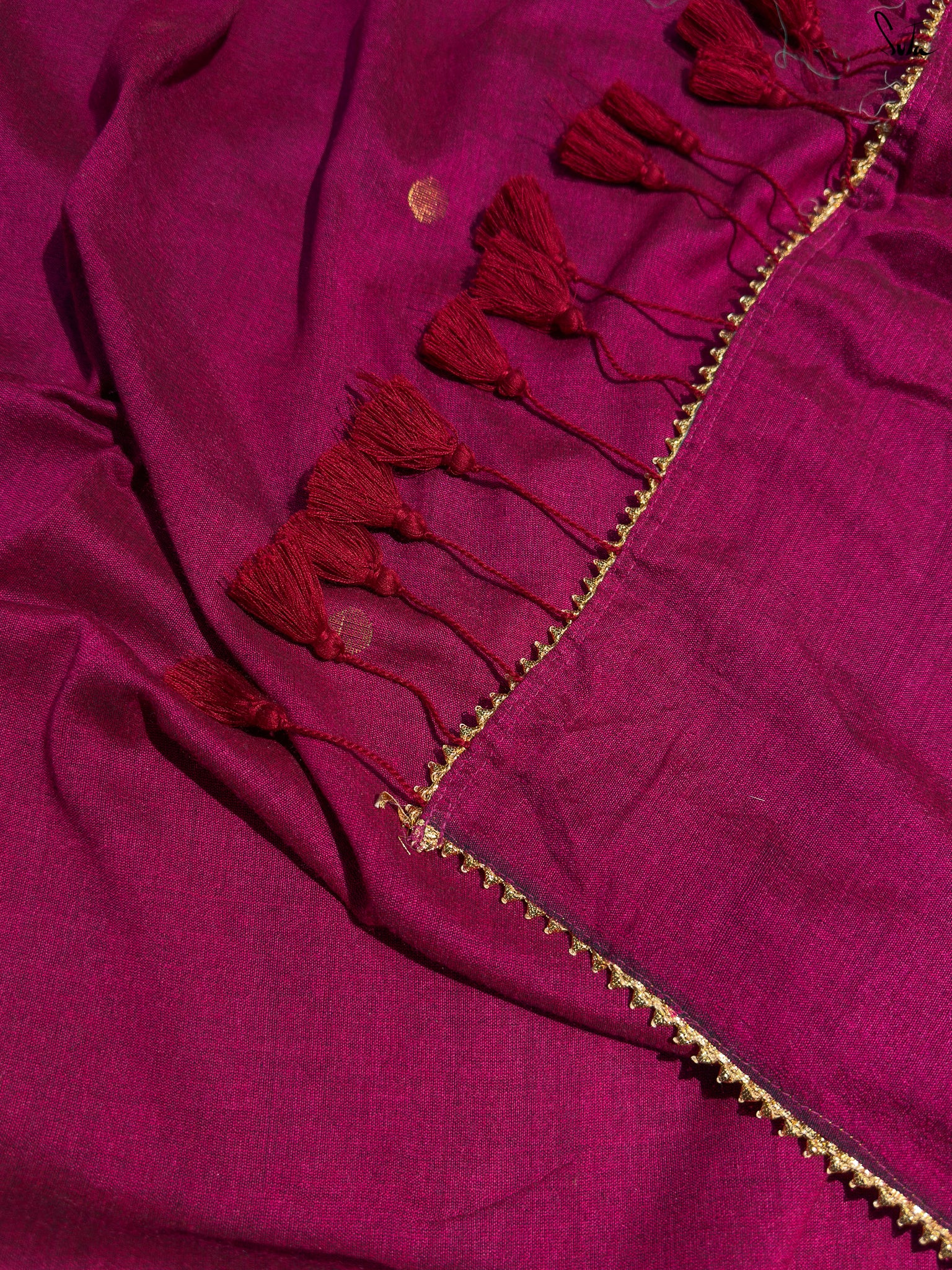 Magenta Mohini