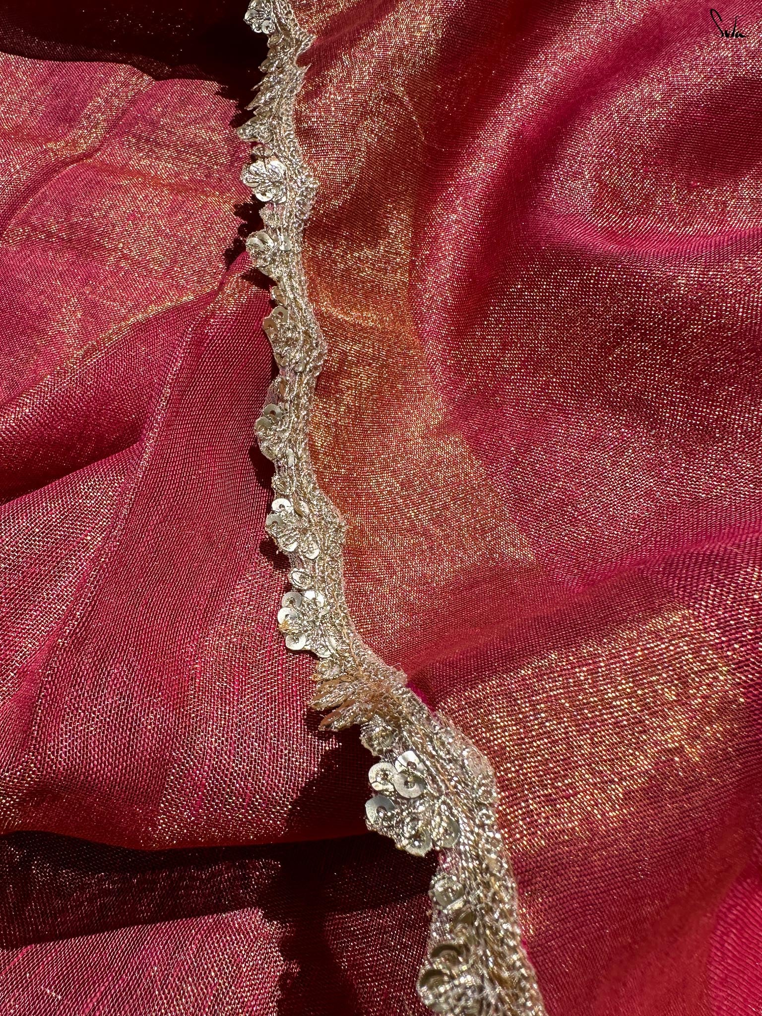 Maroon Sundari