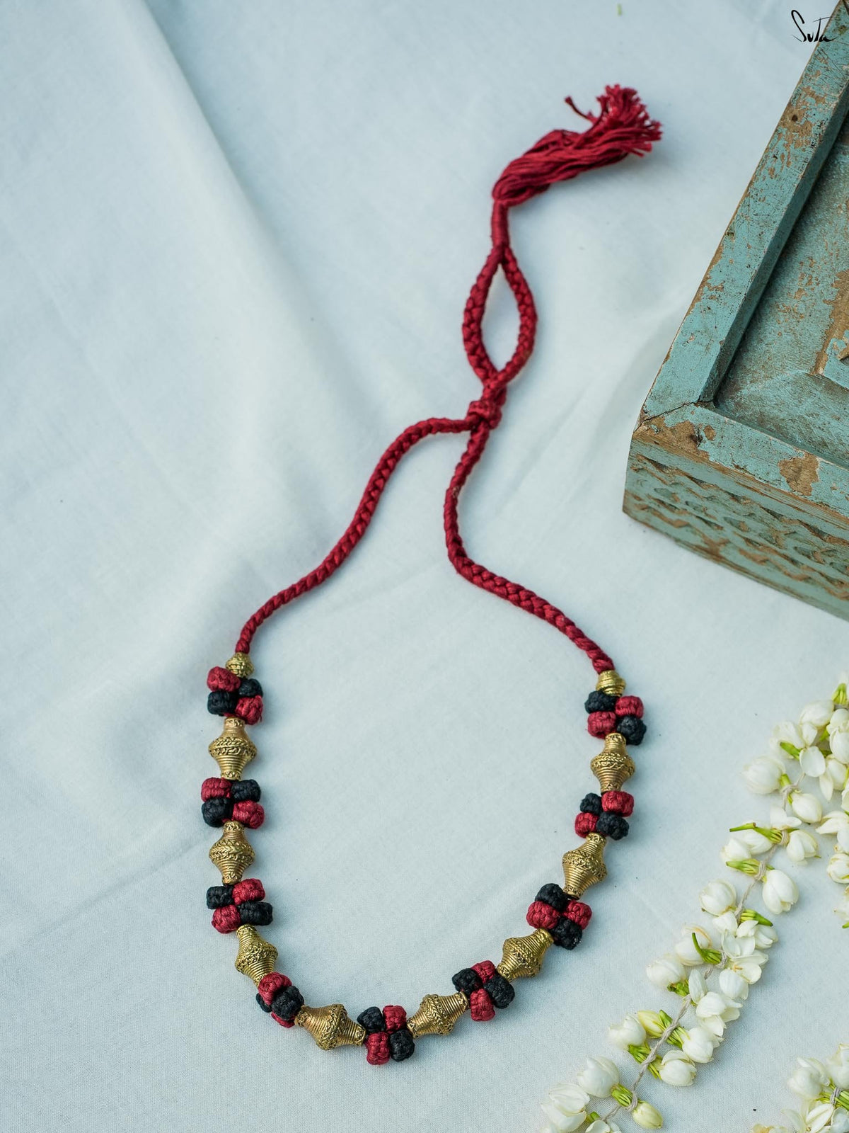 Raya (Handcrafted Dhokra Brass Neckpiece)