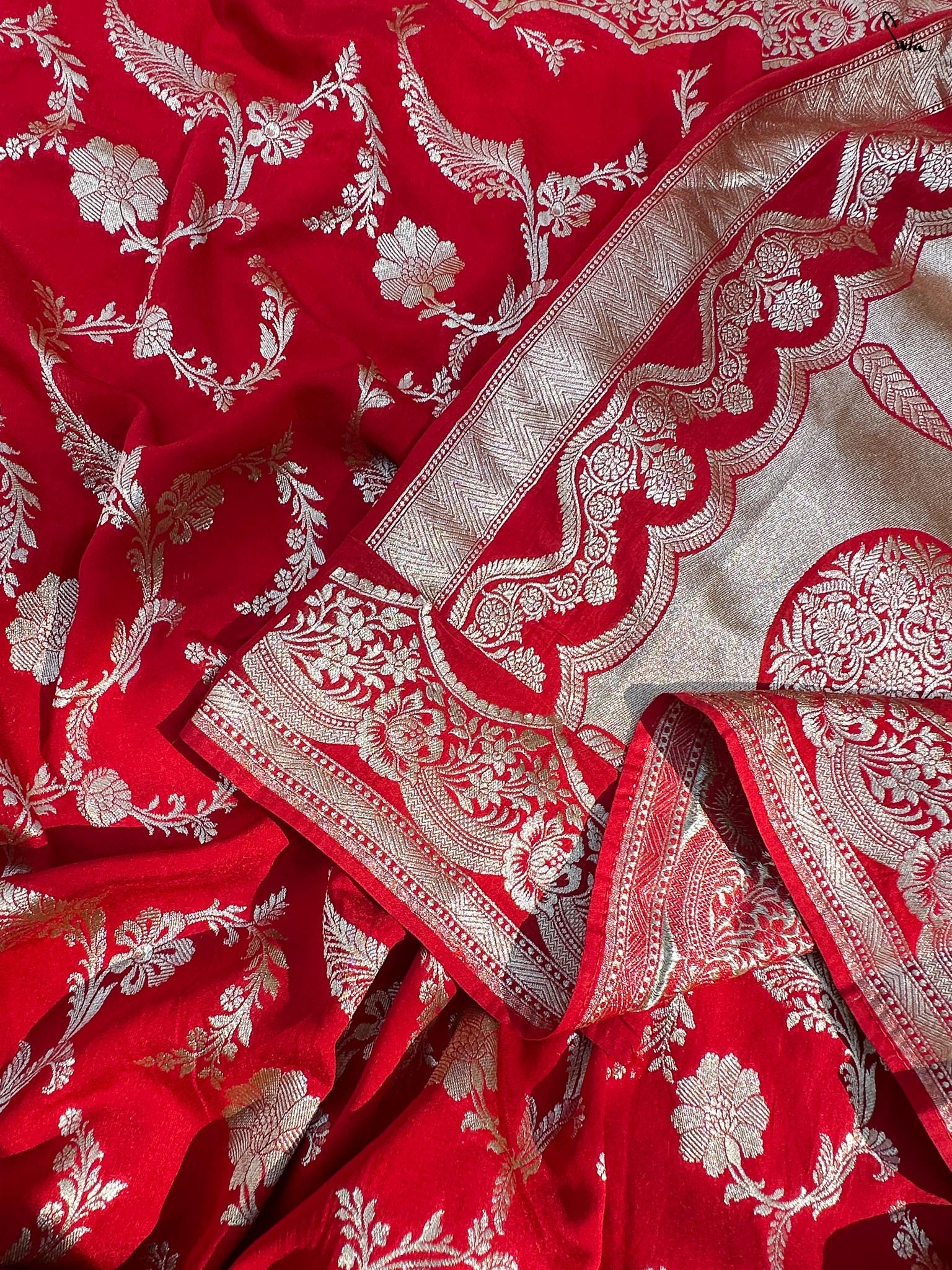 Chandramukhi Red Banarasi Saree