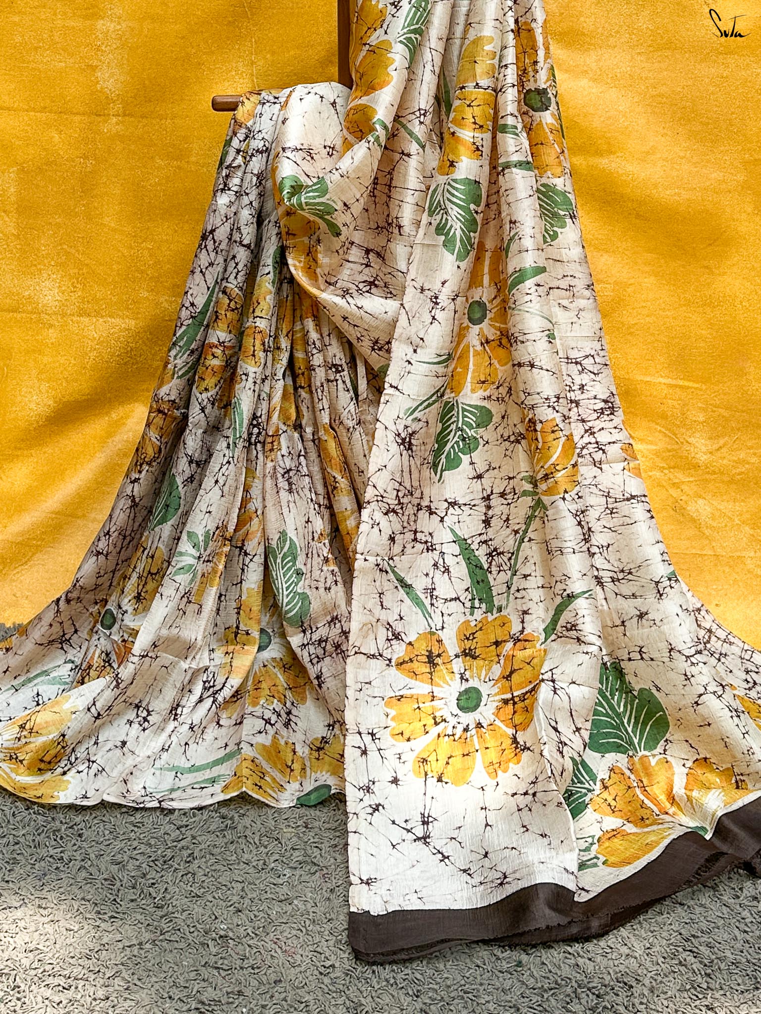 Ronger Chhoya (Hand Painted Batik Silk Saree)