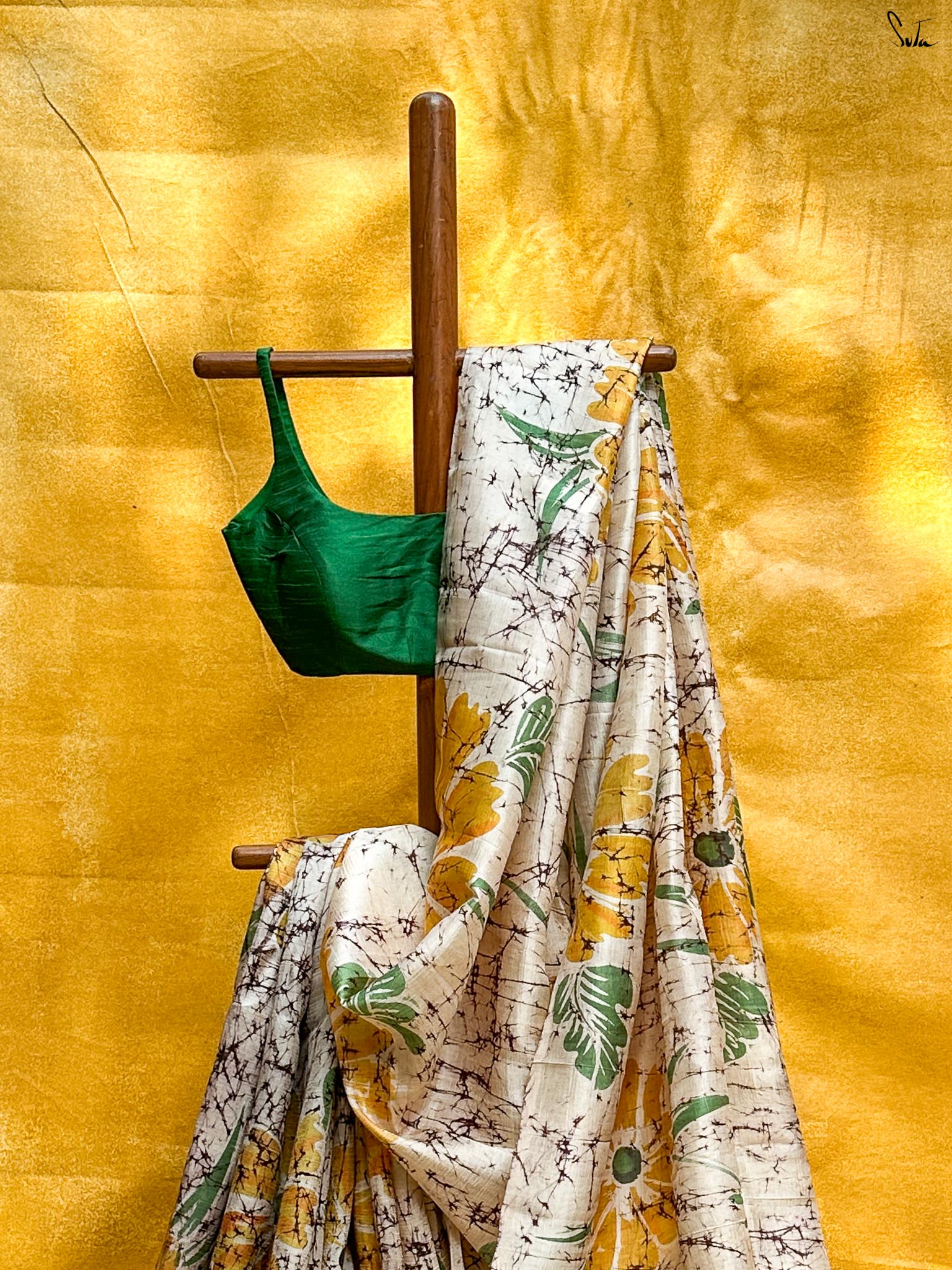 Ronger Chhoya (Hand Painted Batik Silk Saree)
