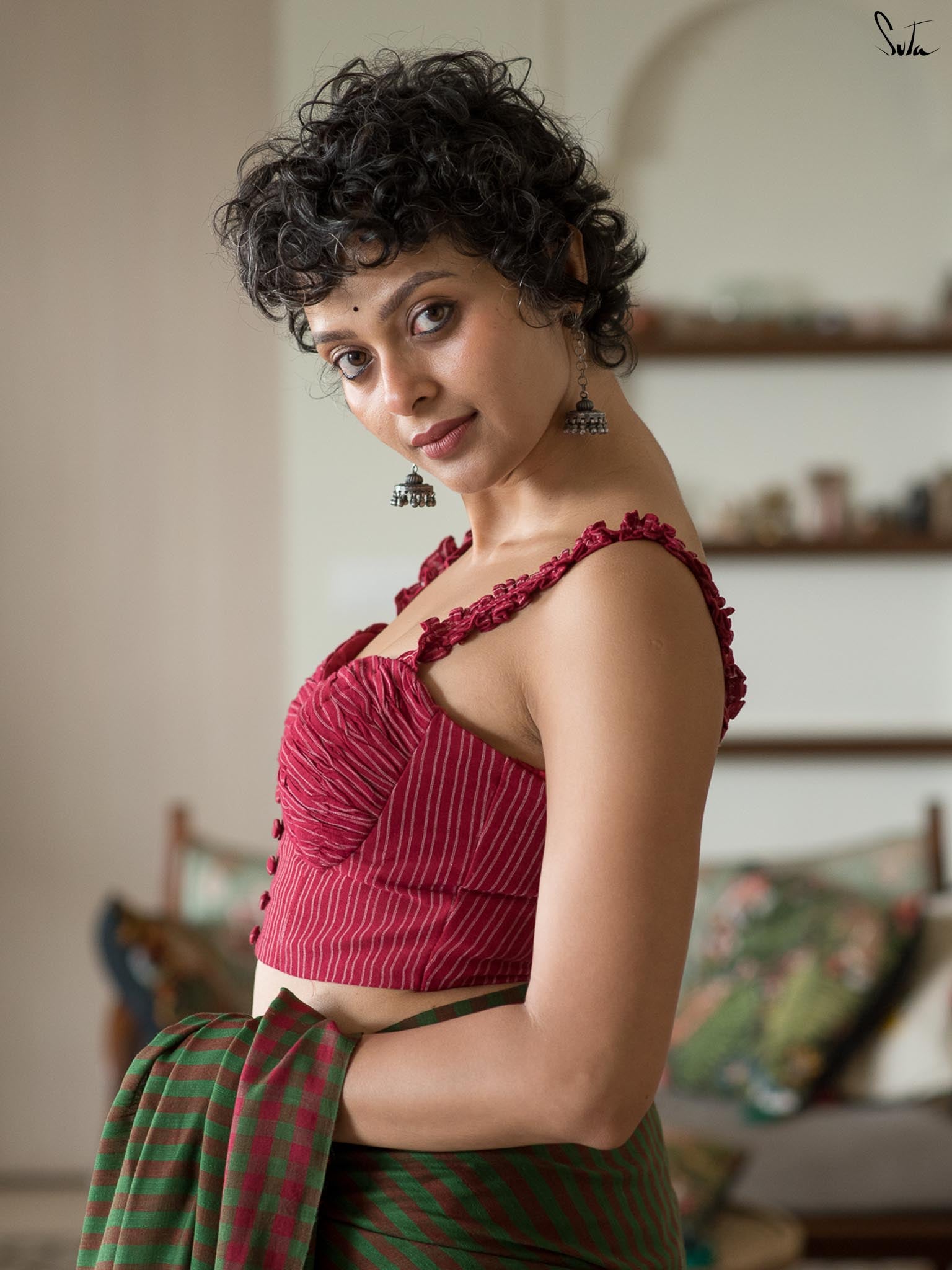 Curly Charulata
