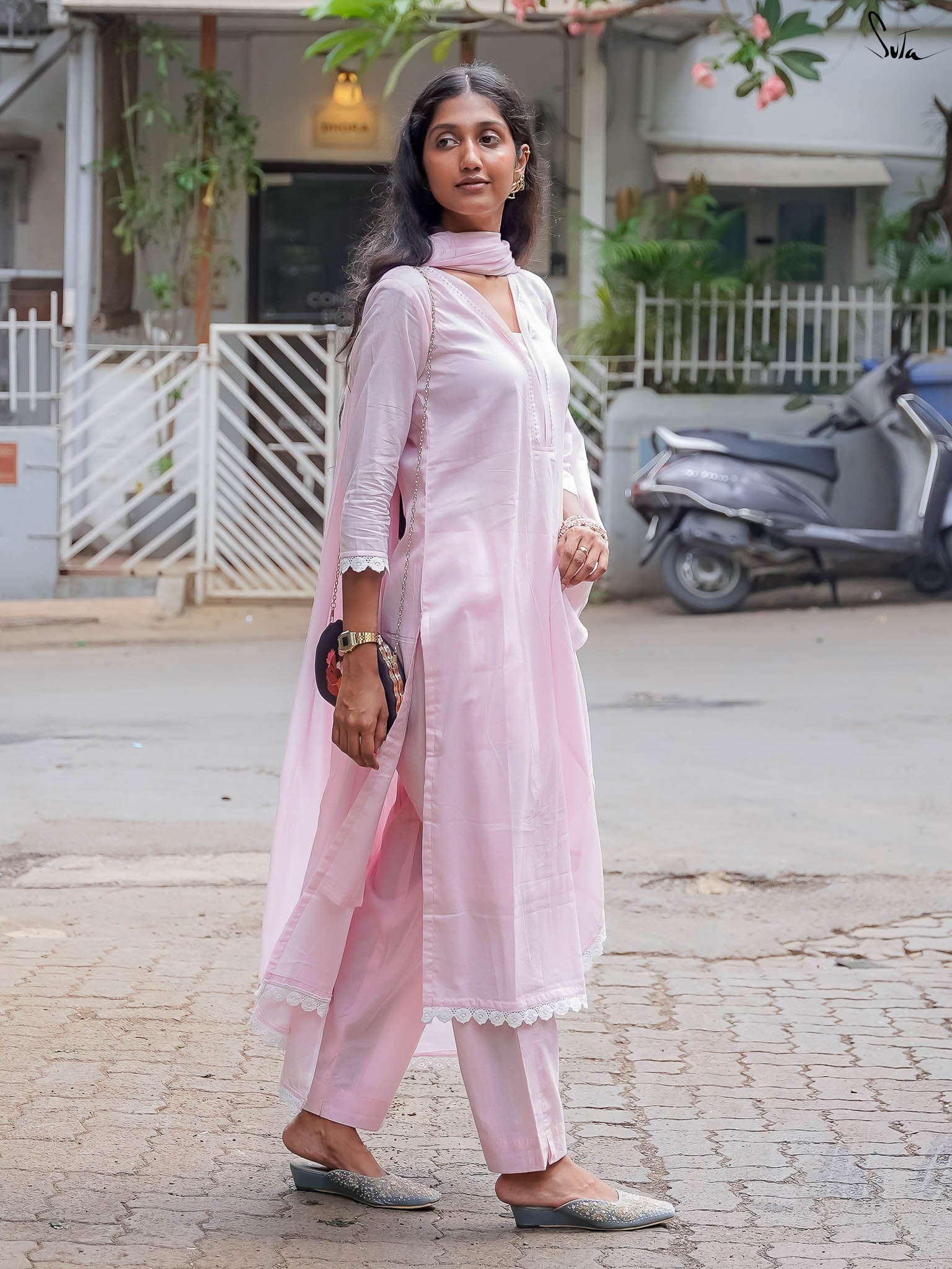 Suta Baby Pink Cotton Kurta Set
