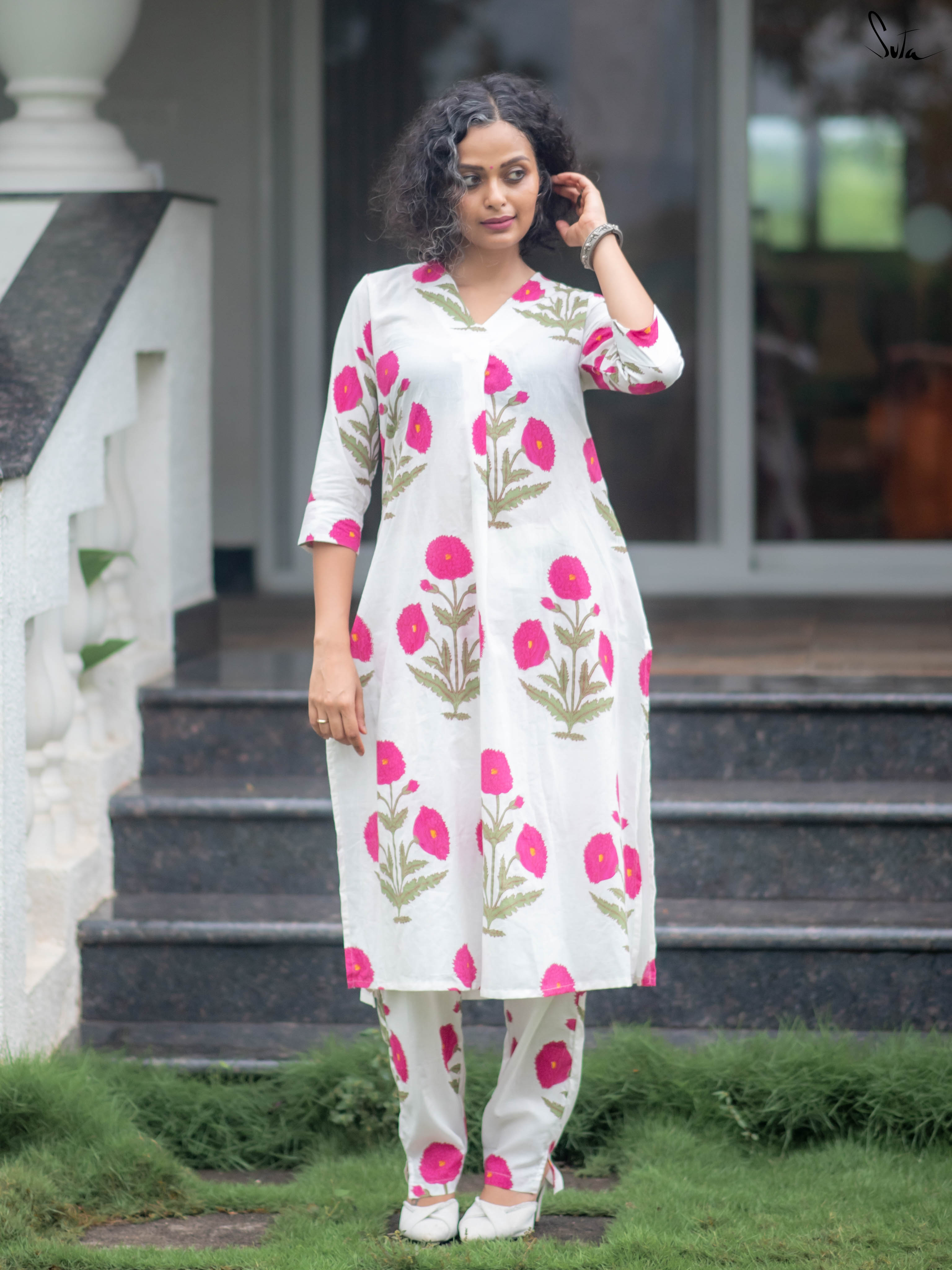 Suta White Cotton Kurta Set