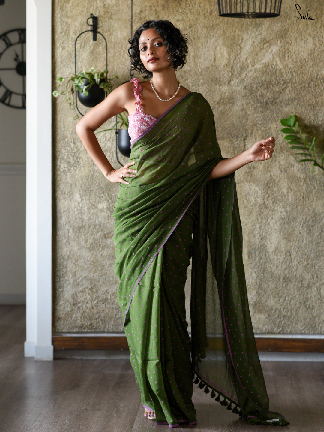 Pothos Polka Saree