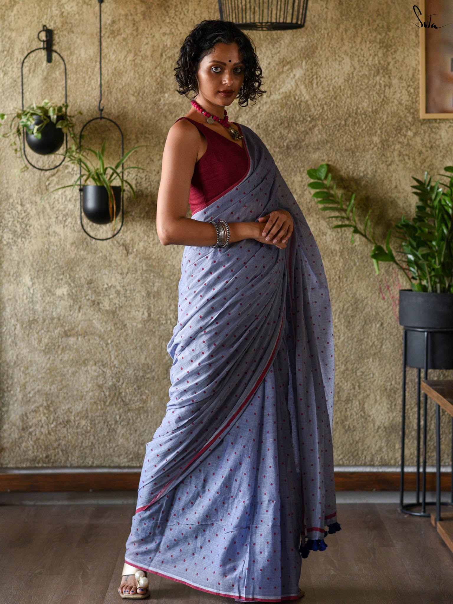 Suta Lavender & Red Polka Dot Printed Pure Cotton Saree