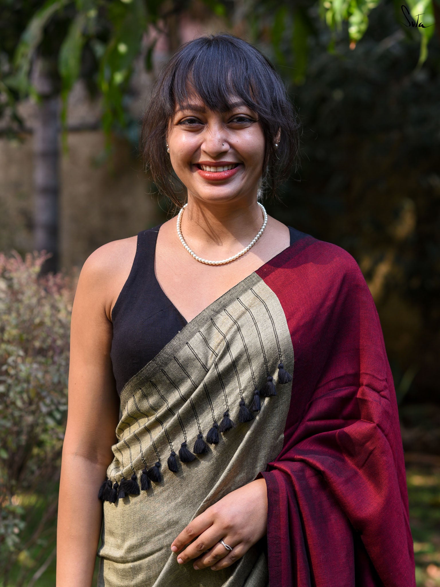 Dark Gold Crayon Saree