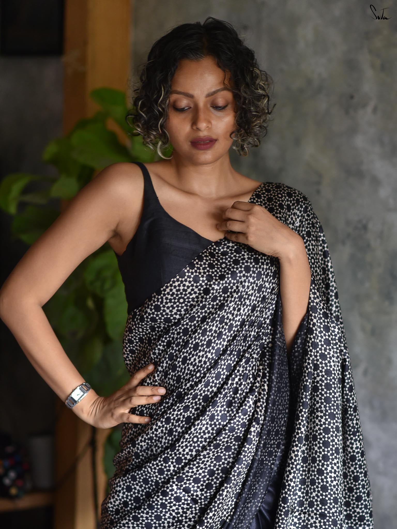 Humari Saheli Saree
