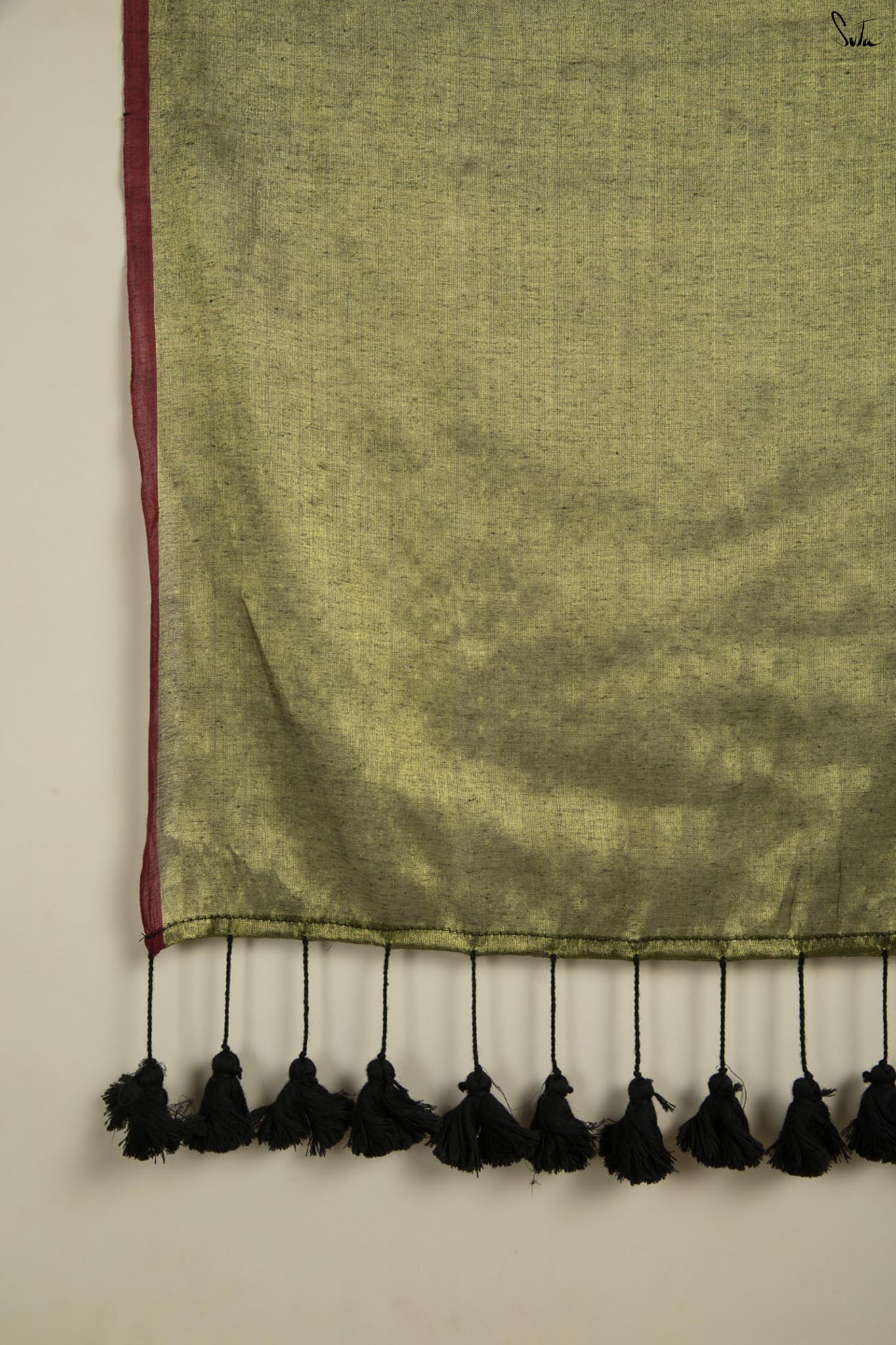 Nirupti Saree