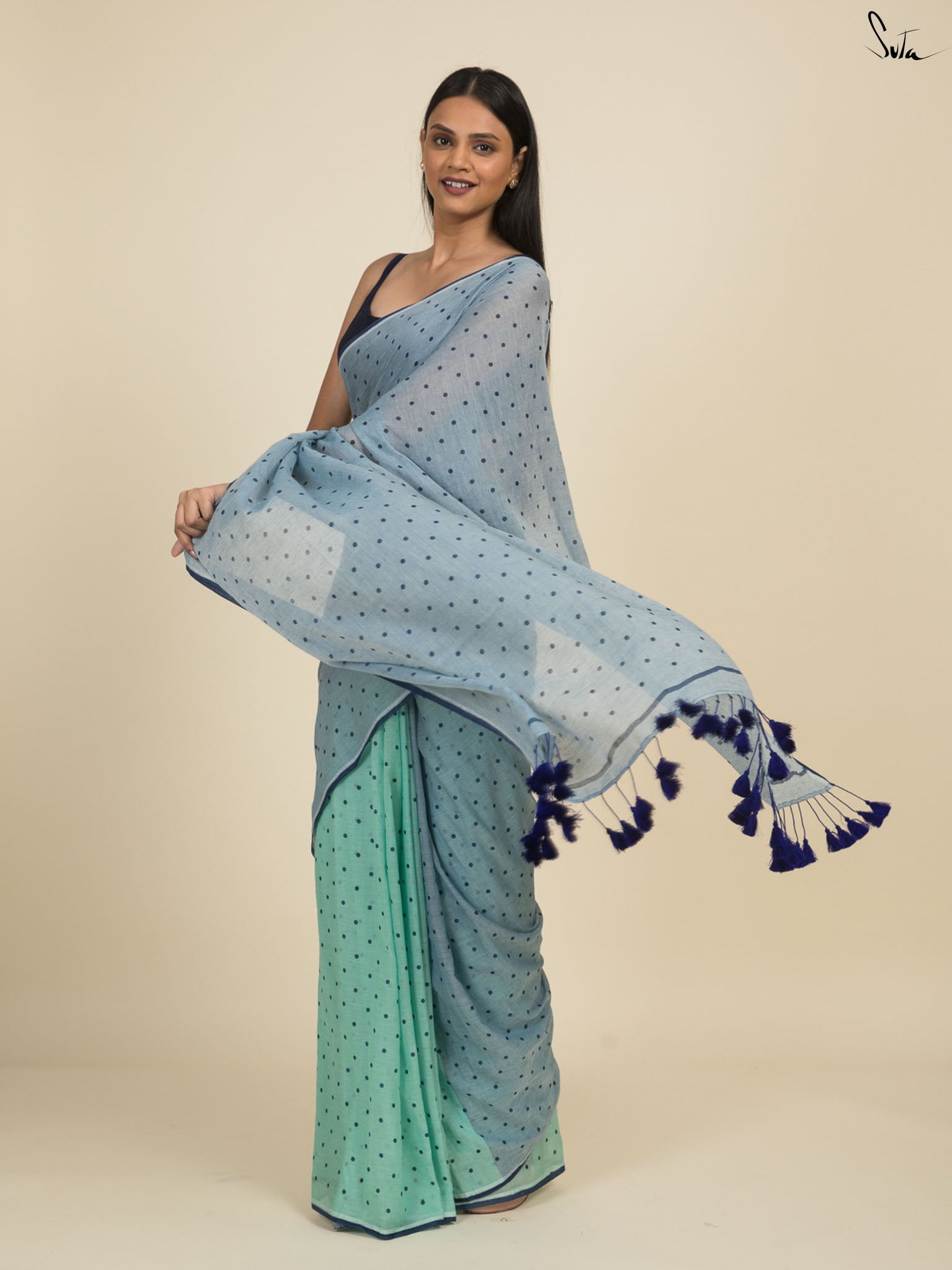 Jhilmil Polka Saree