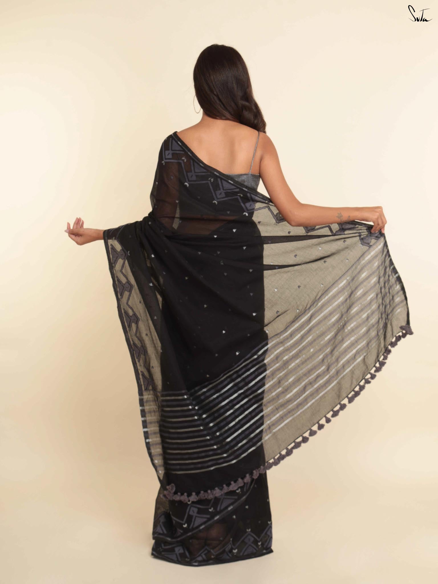 Ebony Saree
