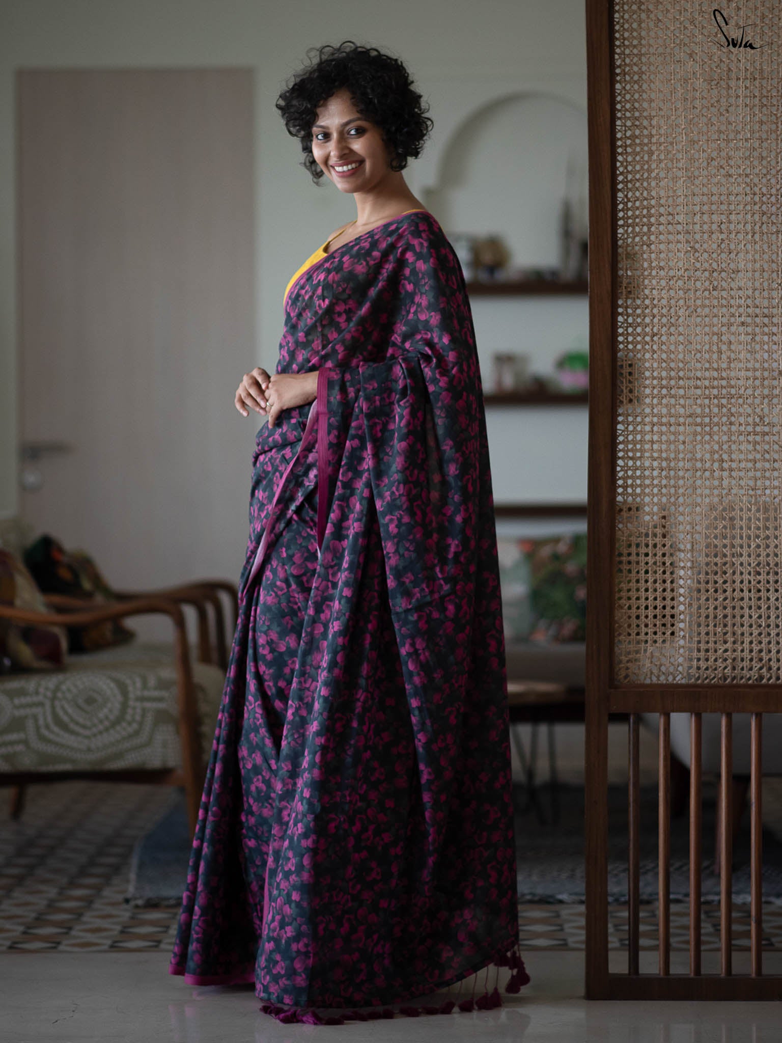 Suta Pink & Green Floral Printed Saree