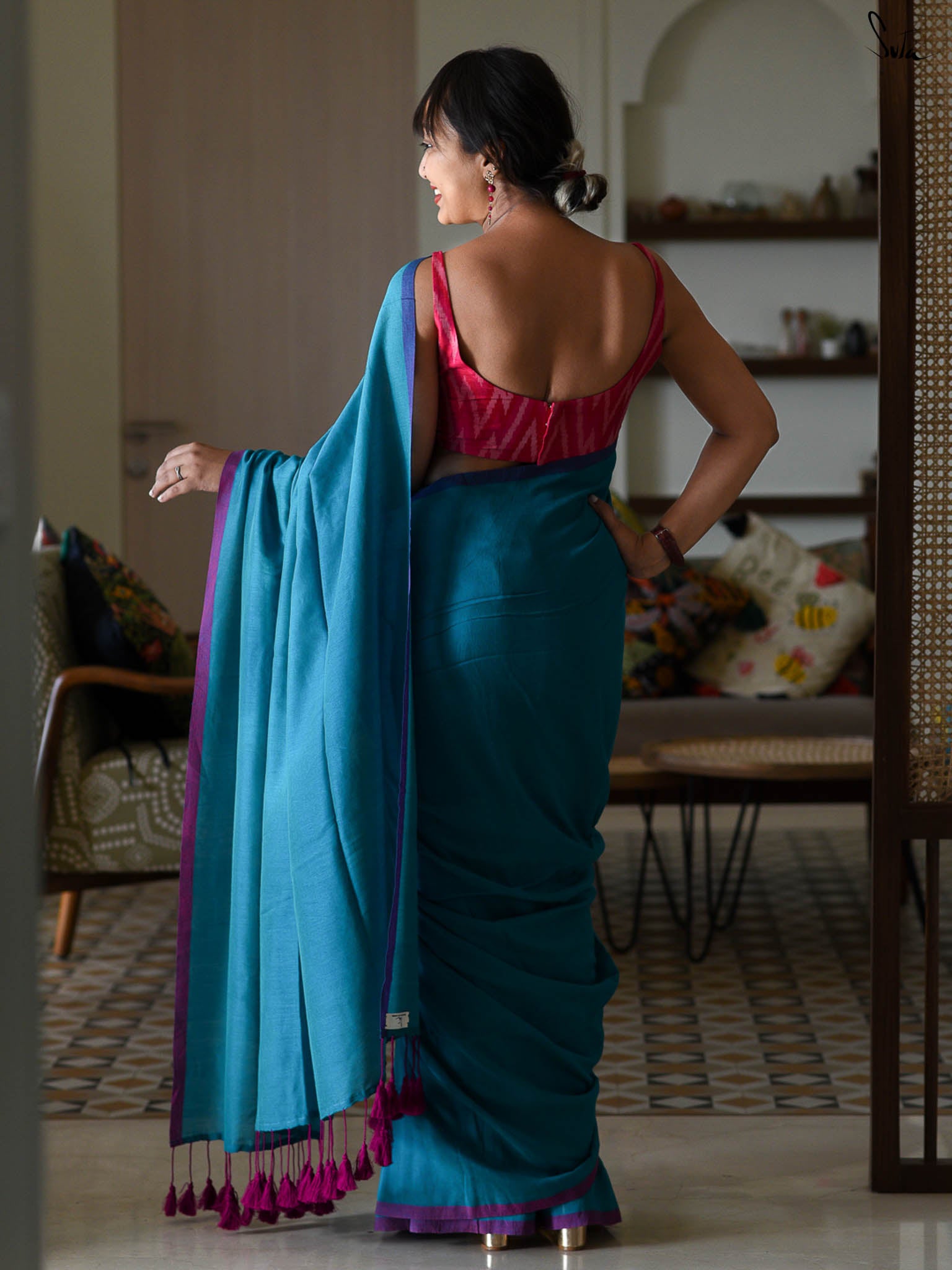 Suta Blue & Pink Saree With Tassels
