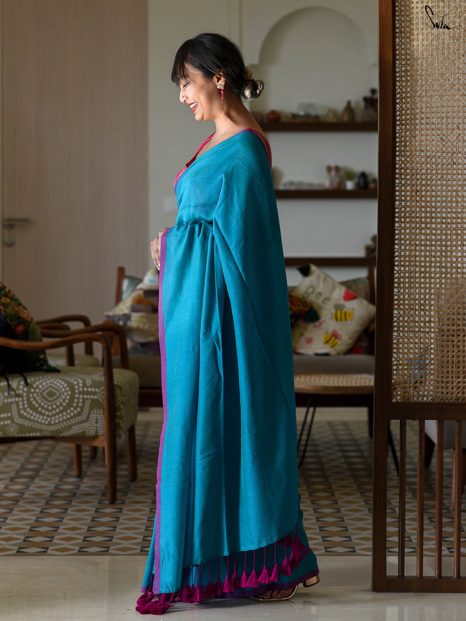 Suta Blue & Pink Saree With Tassels