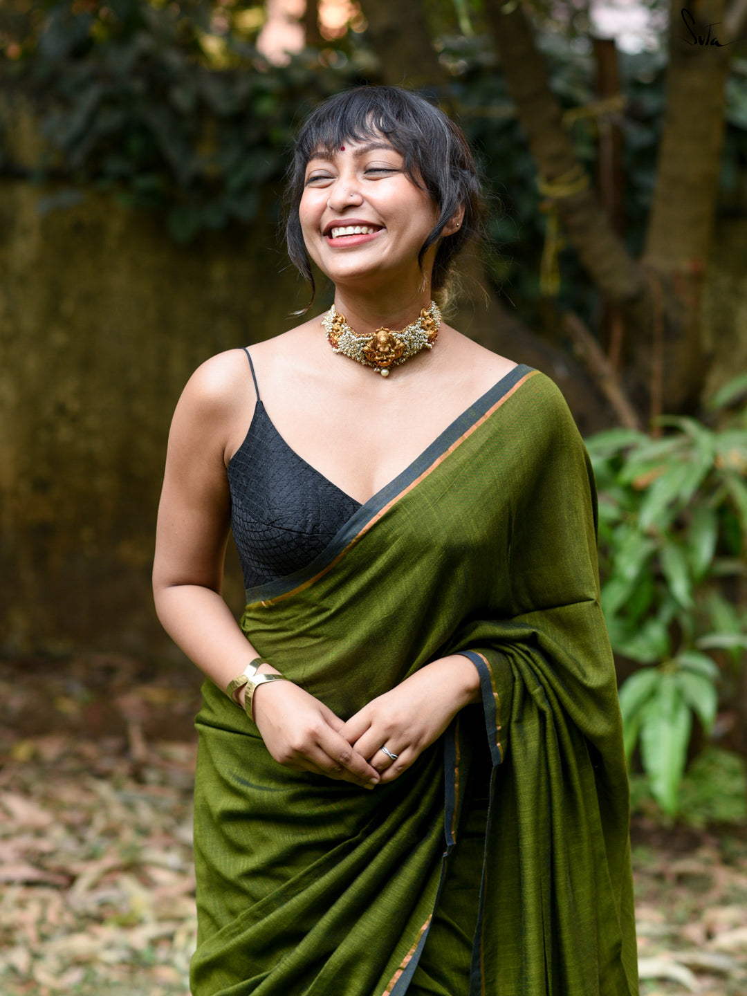 Grinding In Green Saree