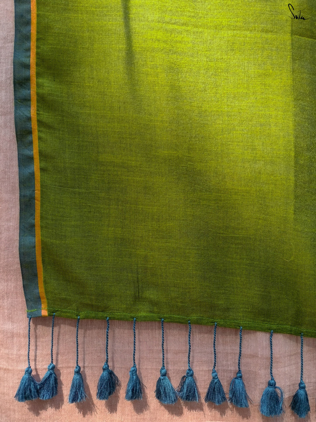 Grinding In Green Saree