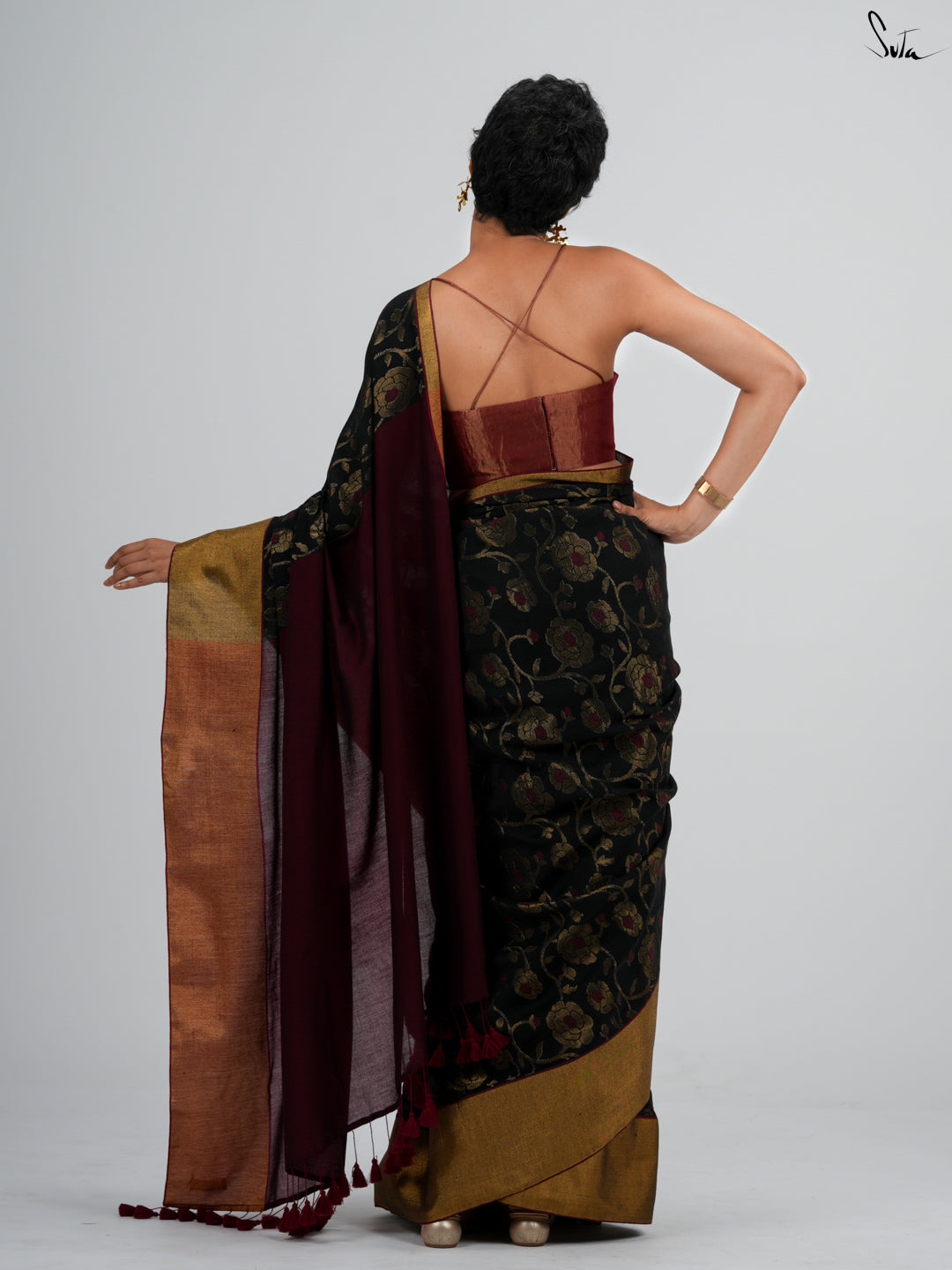 Sunheri Alpana Saree